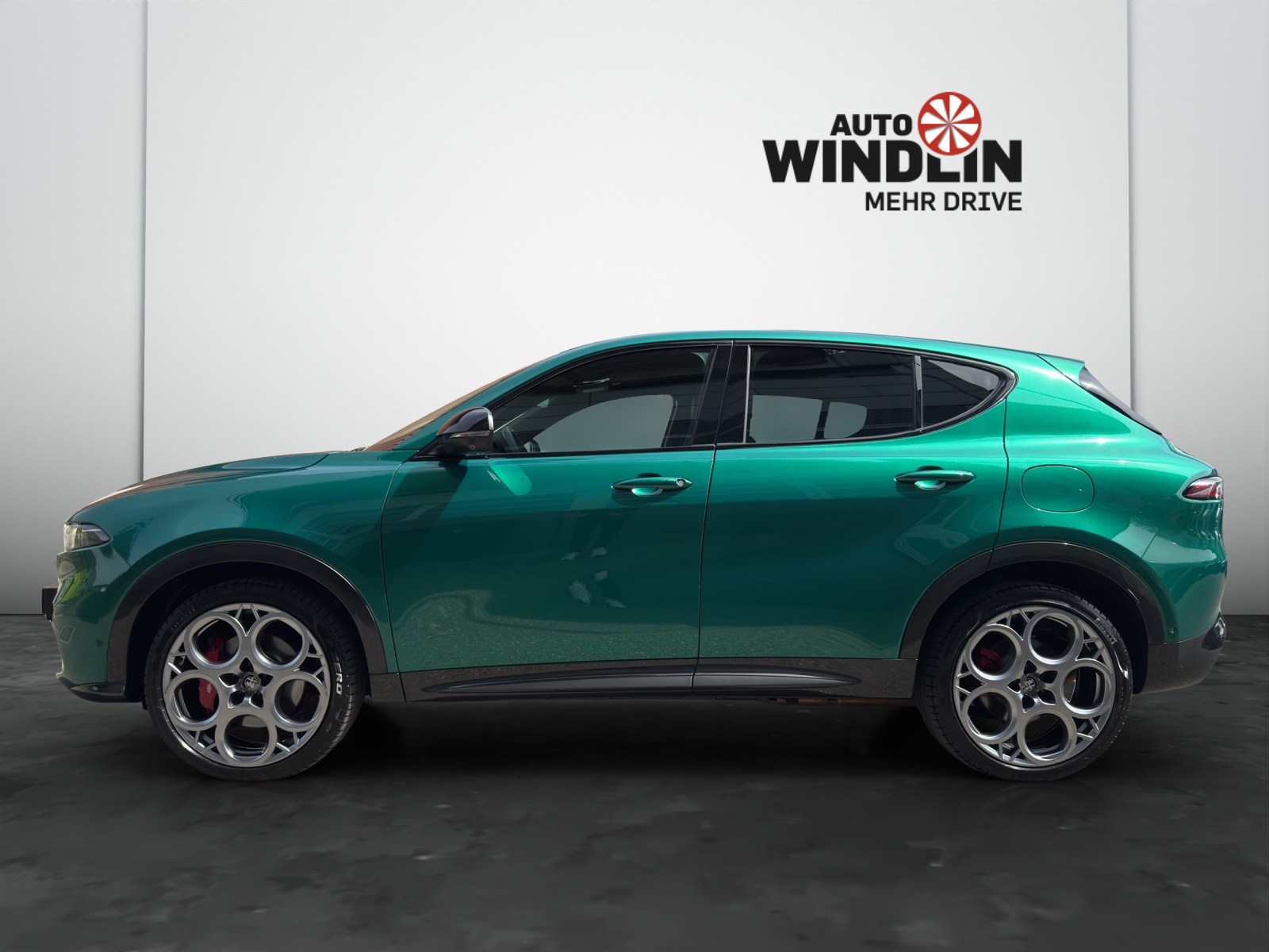 ALFA ROMEO Tonale 1.3 Plug-in Hybrid Veloce Q4-image-2