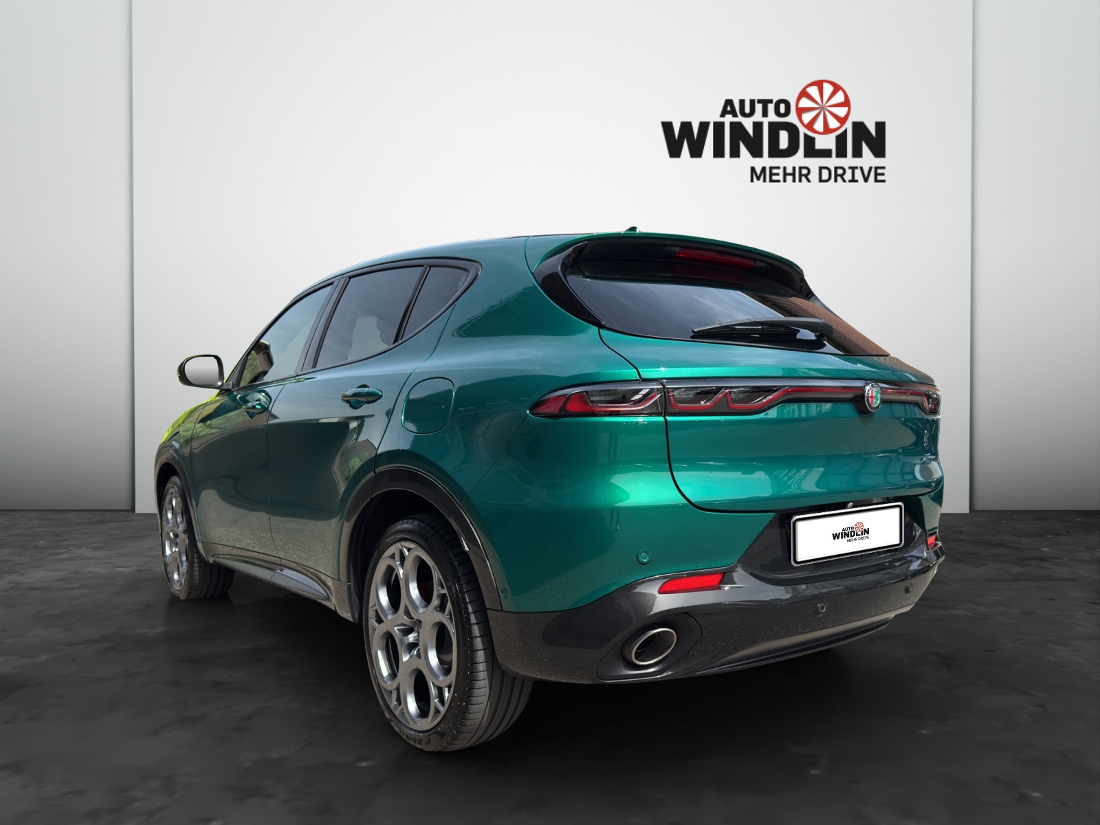 ALFA ROMEO Tonale 1.3 Plug-in Hybrid Veloce Q4-image-3