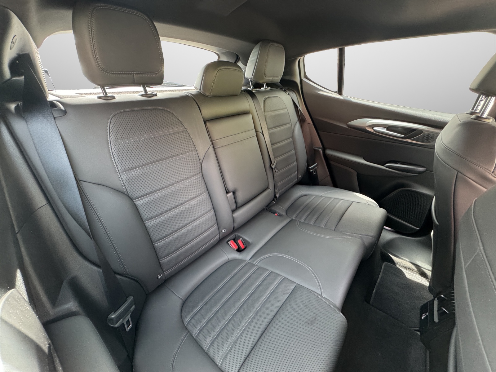 ALFA ROMEO Tonale 1.3 Plug-in Hybrid Veloce Q4-image-13