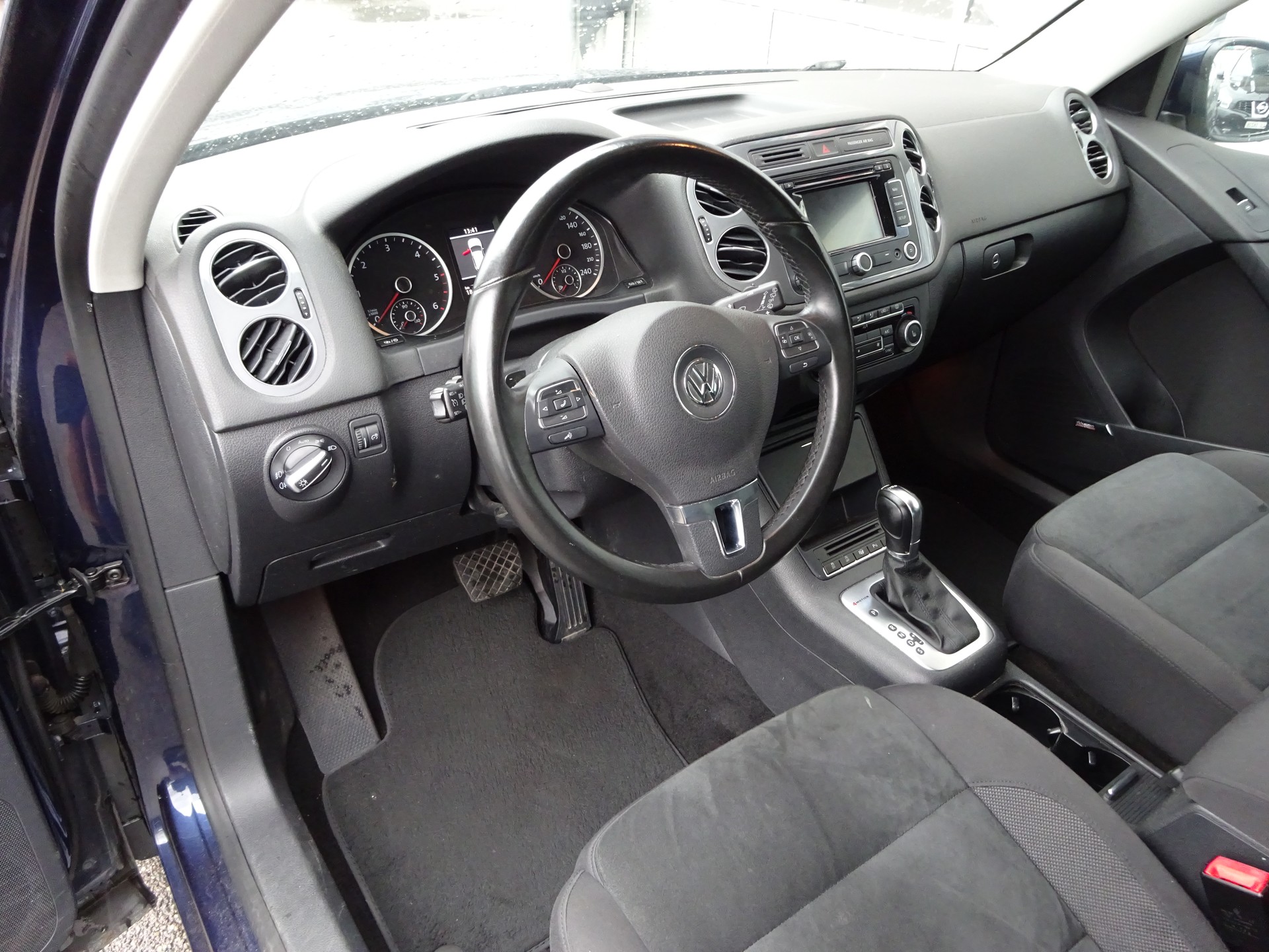 VW Tiguan 2.0 TDI BMT Salomon 4Motion DSG-image-7