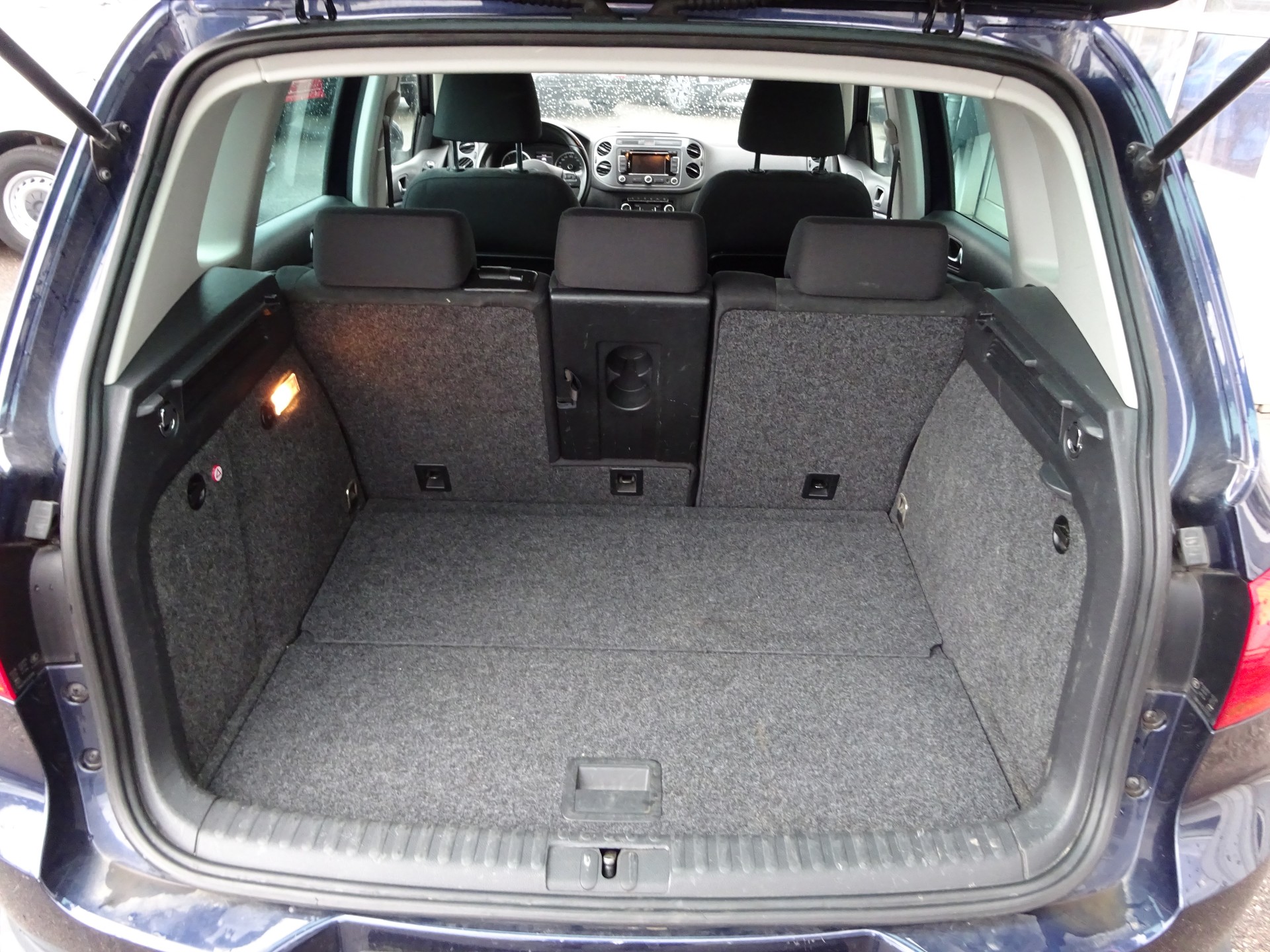 VW Tiguan 2.0 TDI BMT Salomon 4Motion DSG-image-13