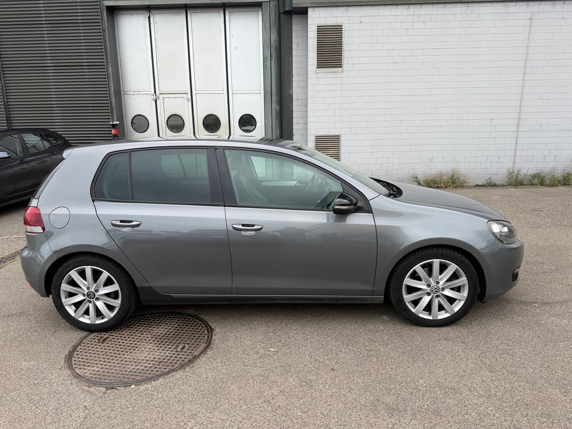VW Golf 1.4 TSI Highline ** Leder ** Navigation ** Klima-auto ** PDC V&H ** Tempomat ** B5a-image-10