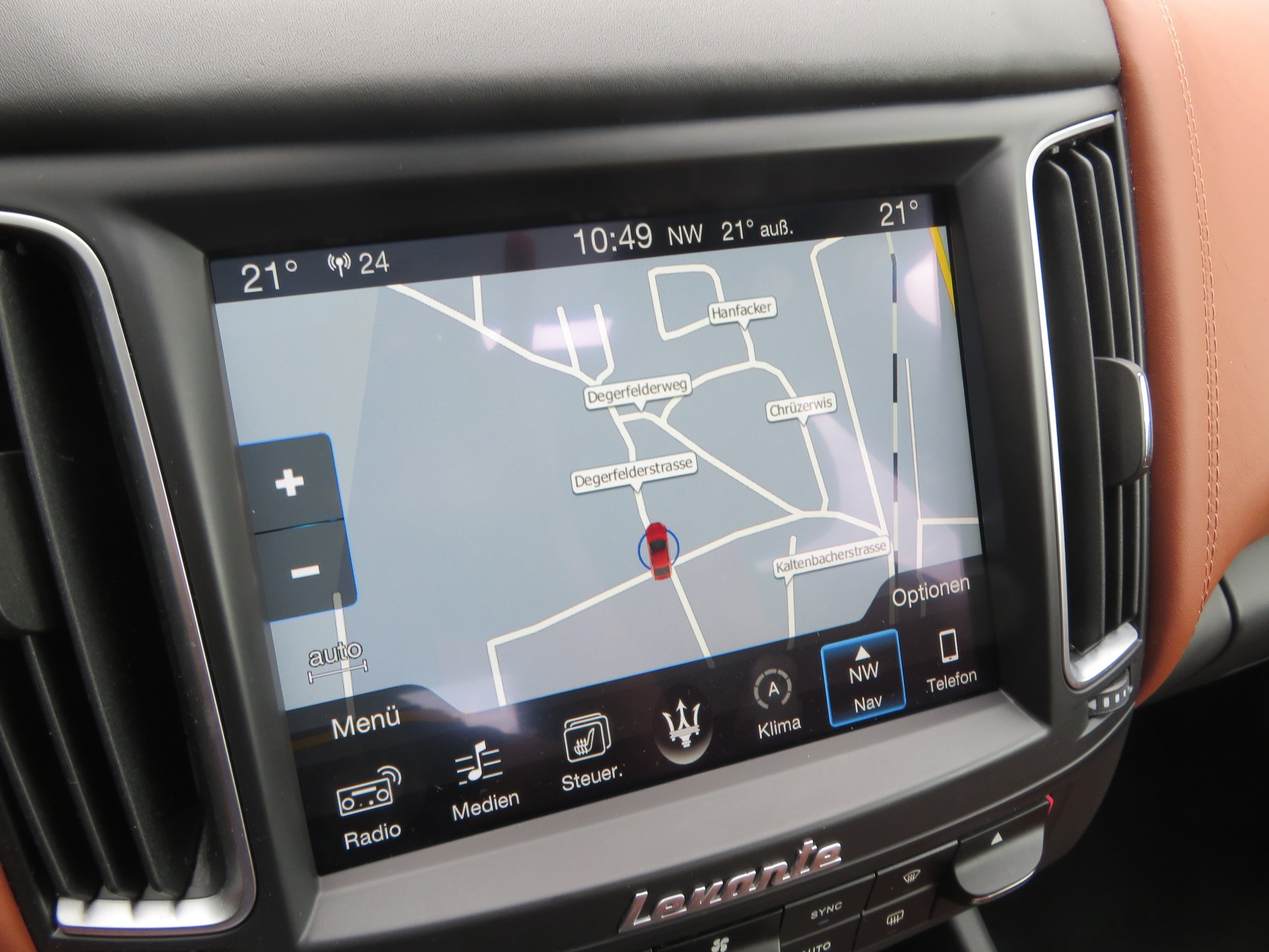 MASERATI Levante D 3.0 V6 Automatica-image-9