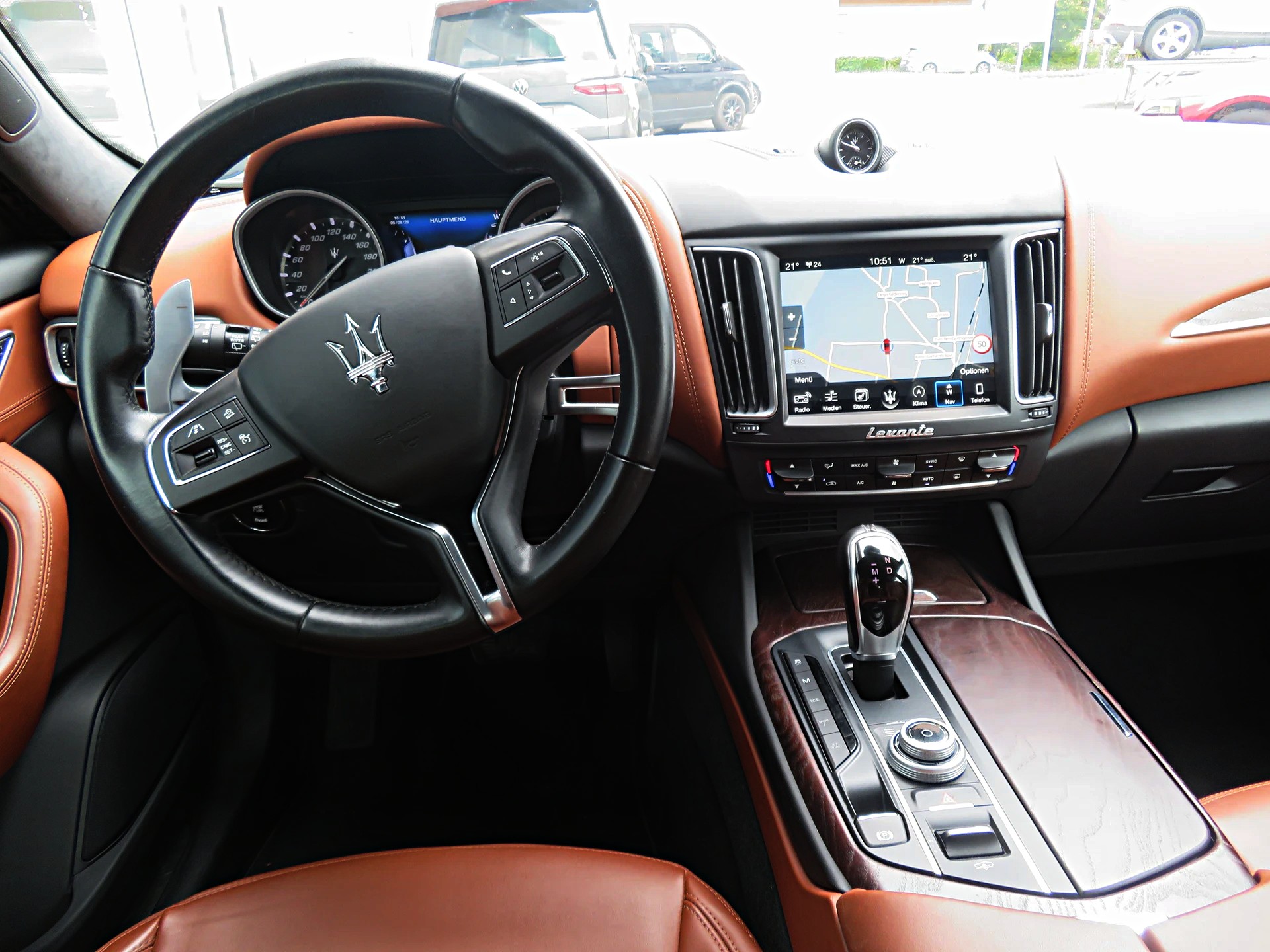 MASERATI Levante D 3.0 V6 Automatica-image-4