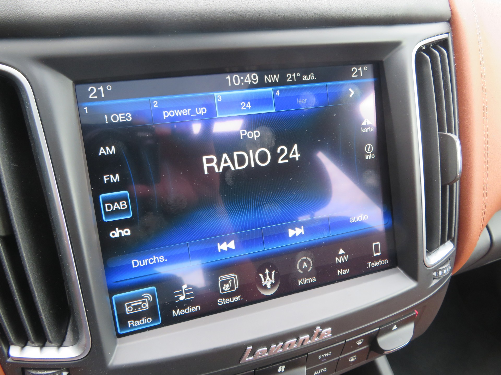 MASERATI Levante D 3.0 V6 Automatica-image-8