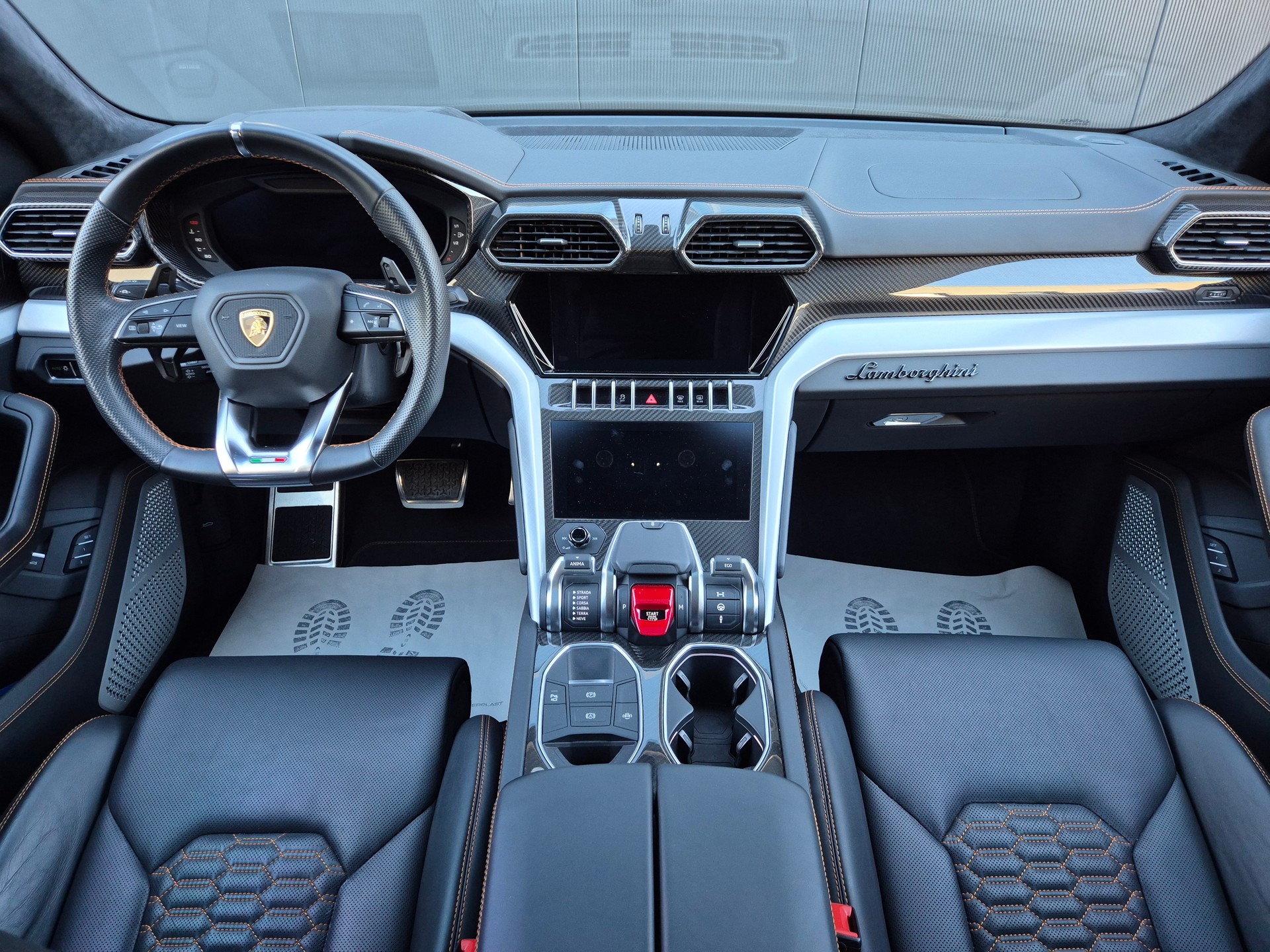 LAMBORGHINI Urus E-Gear-image-13