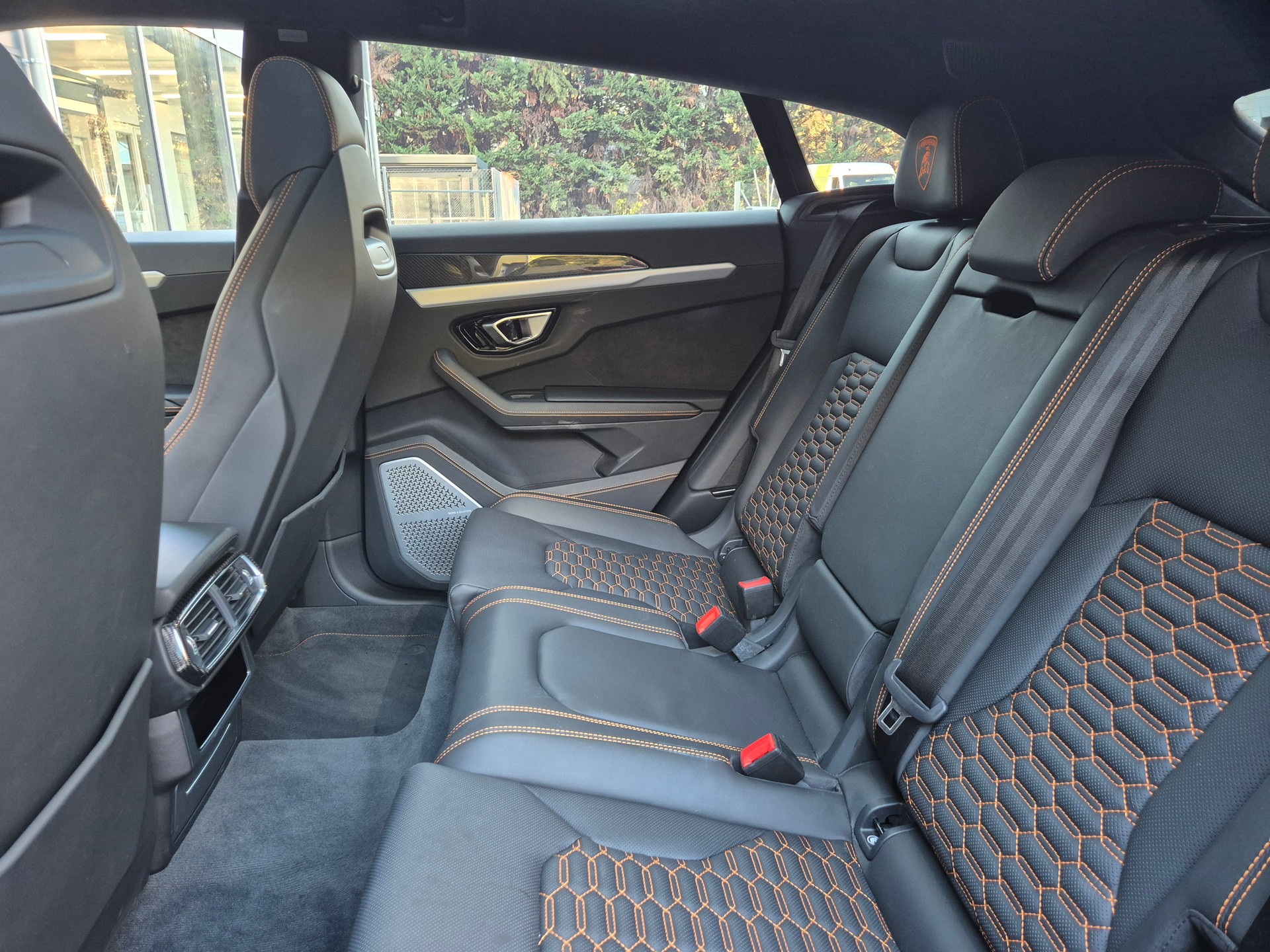 LAMBORGHINI Urus E-Gear-image-15