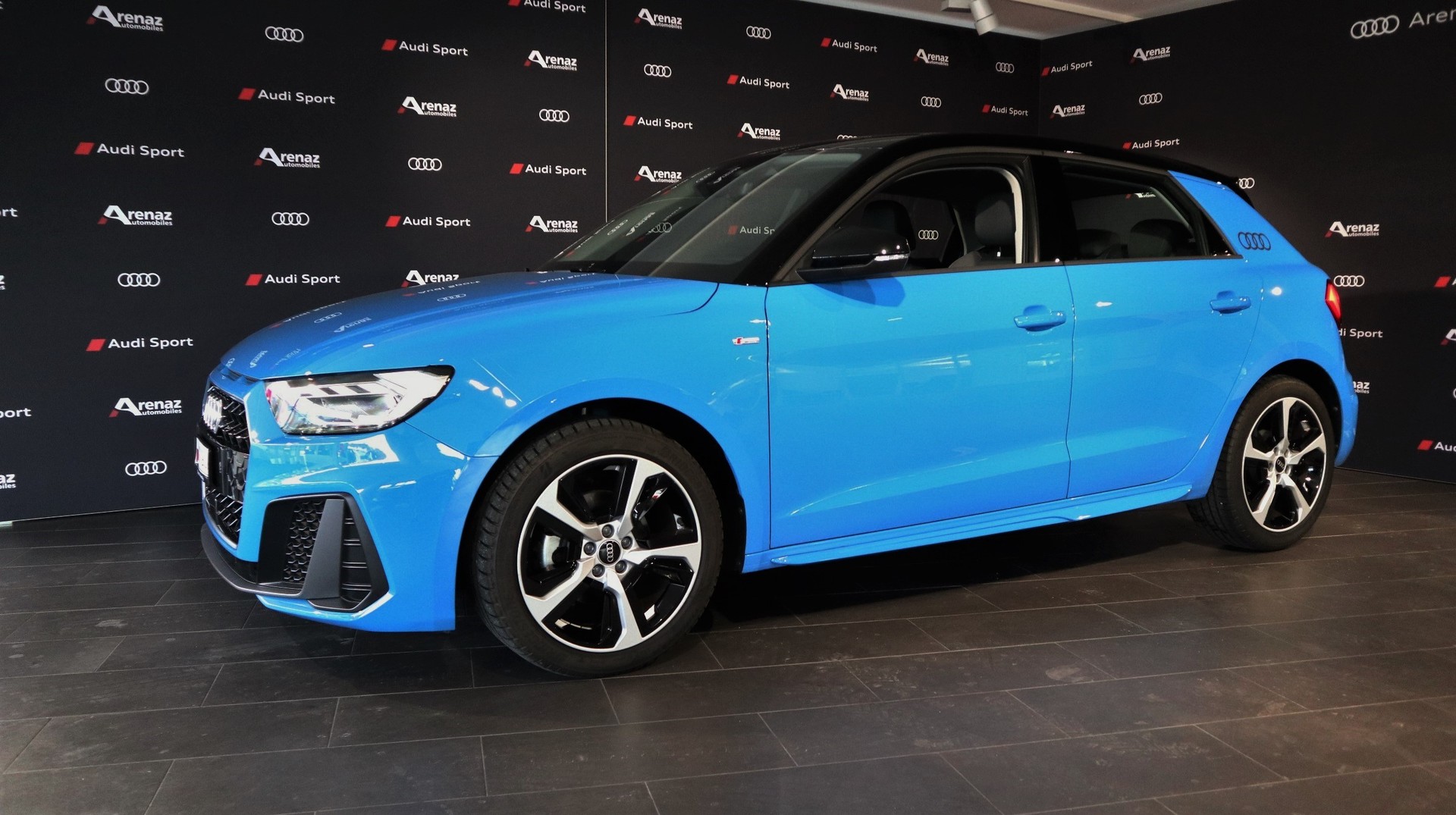AUDI A1 Sportback 35 TFSI S Line S-tronic-image-1