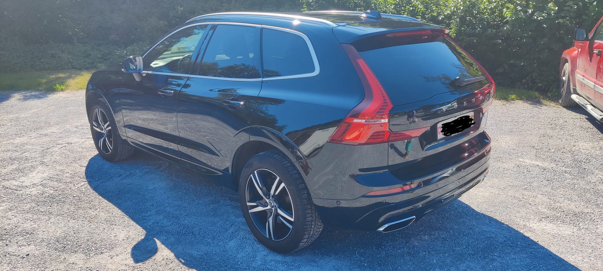 VOLVO XC60 T5 AWD R-Design Geartronic-image-3