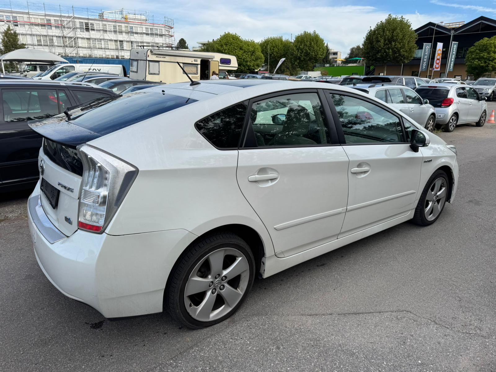TOYOTA Prius 1.8 16V HSD Luna-image-5