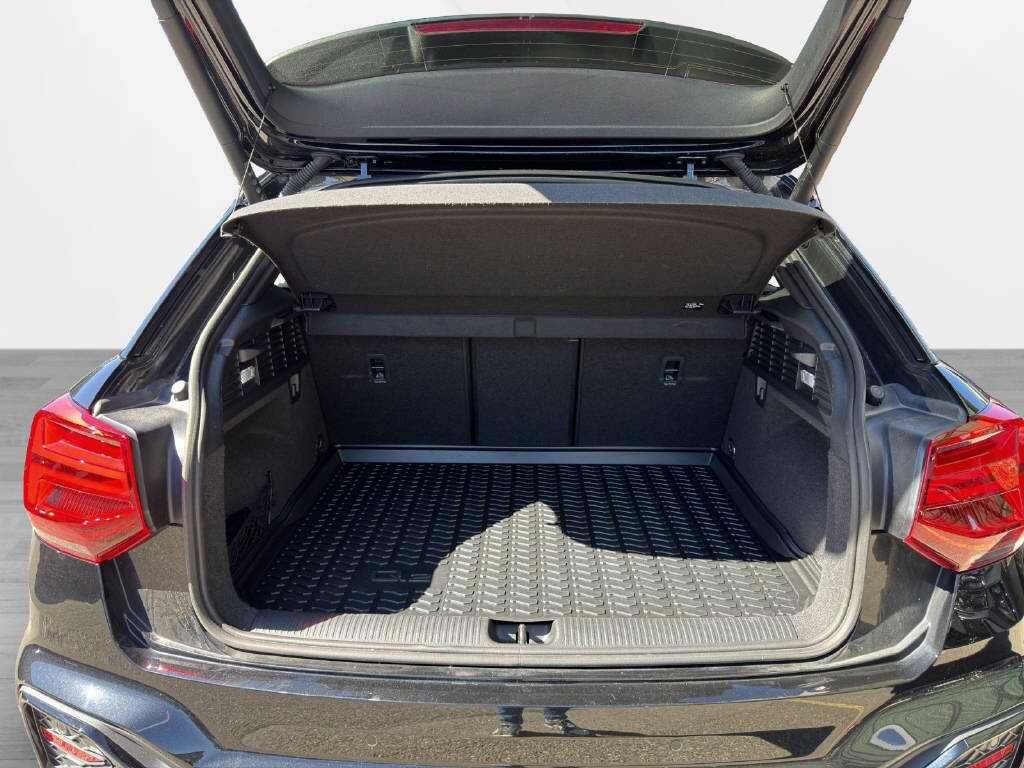 AUDI Q2 40 TFSI S line Attraction quattro S-tronic-image-8