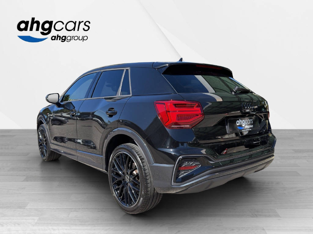 AUDI Q2 40 TFSI S line Attraction quattro S-tronic-image-2