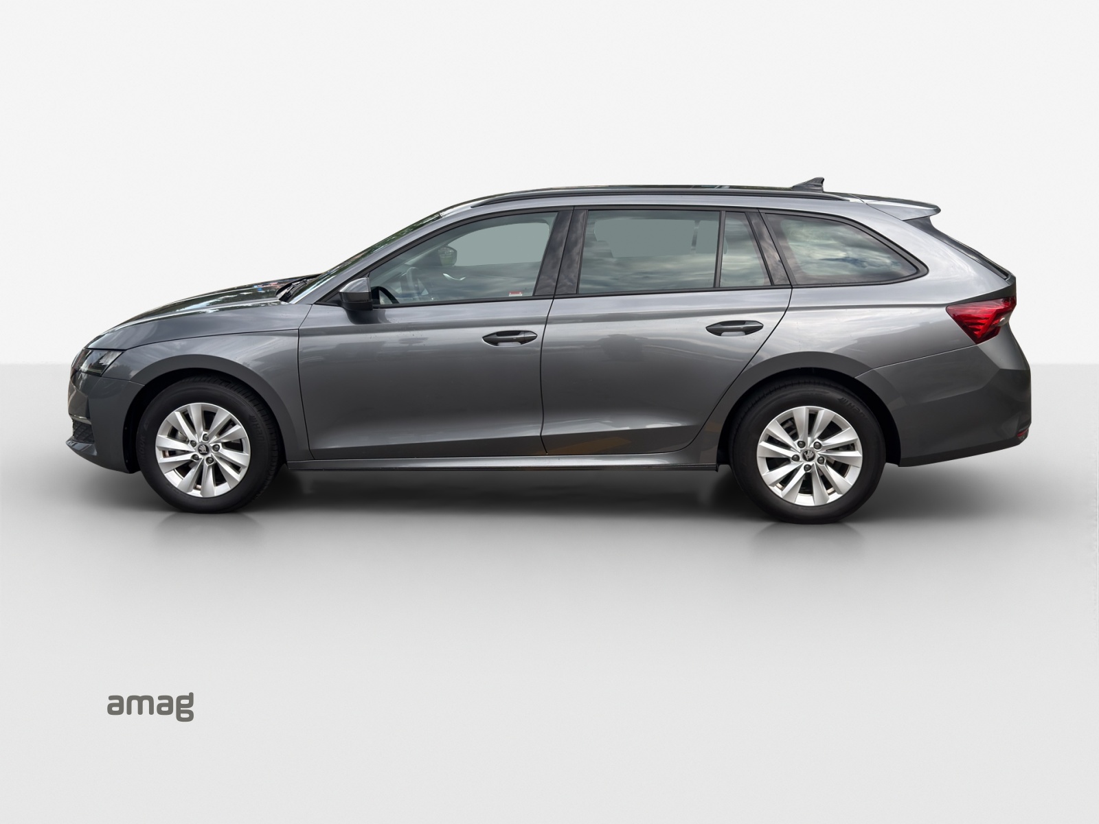SKODA Octavia Combi 1.5 TSI mHEV DSG Dynamic-image-1