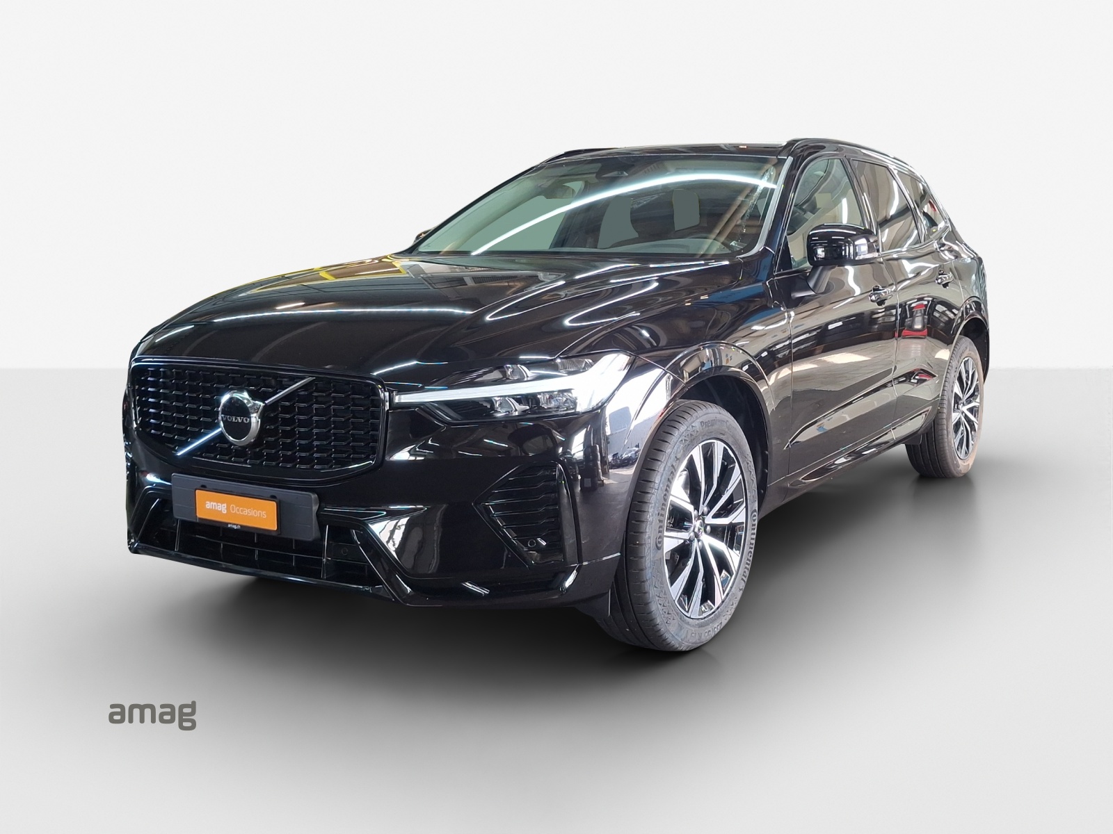 VOLVO XC60 B5 Benzin Mild Hybrid AWD Plus Dark Geartronic-image-0