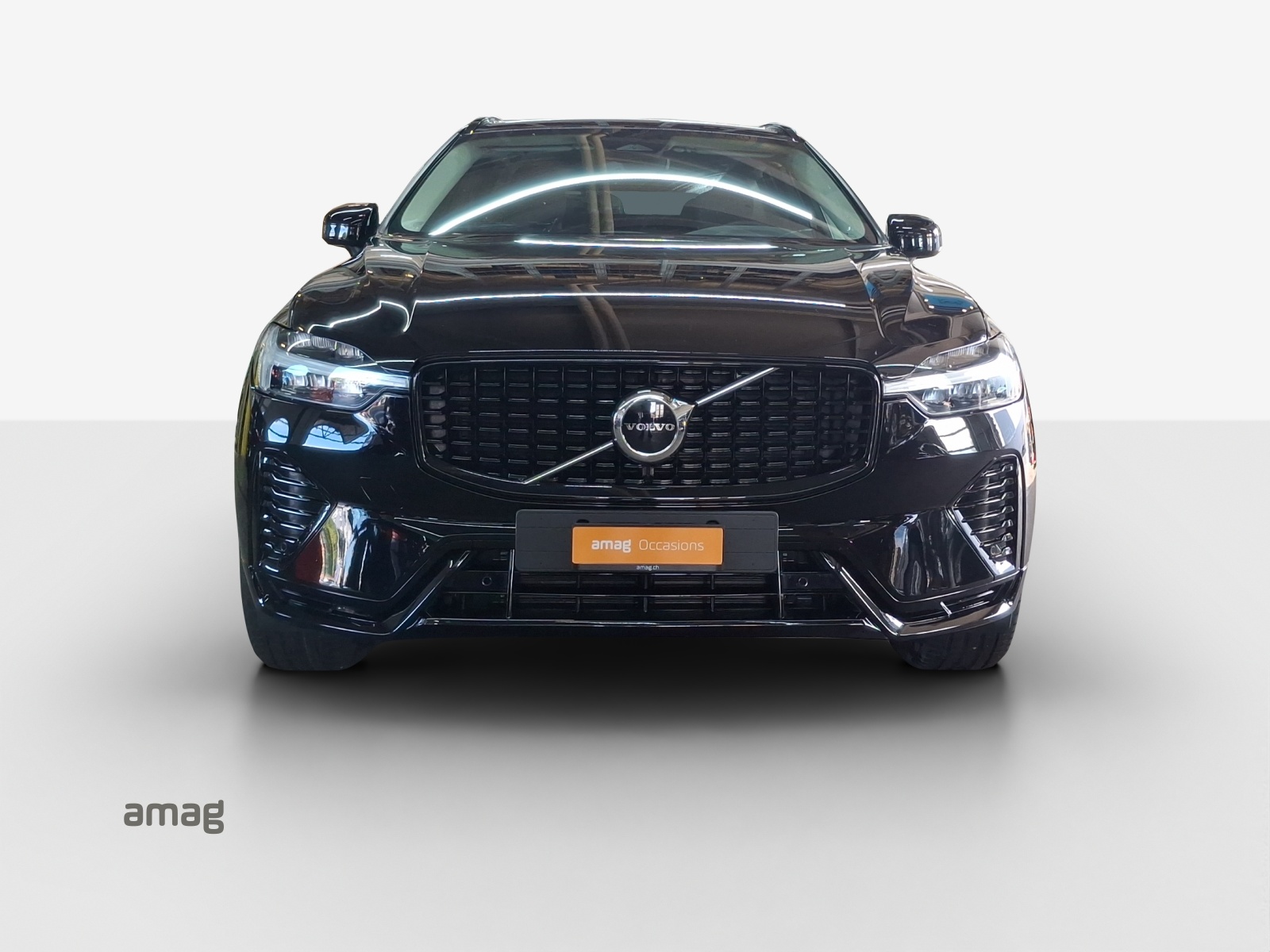 VOLVO XC60 B5 Benzin Mild Hybrid AWD Plus Dark Geartronic-image-5