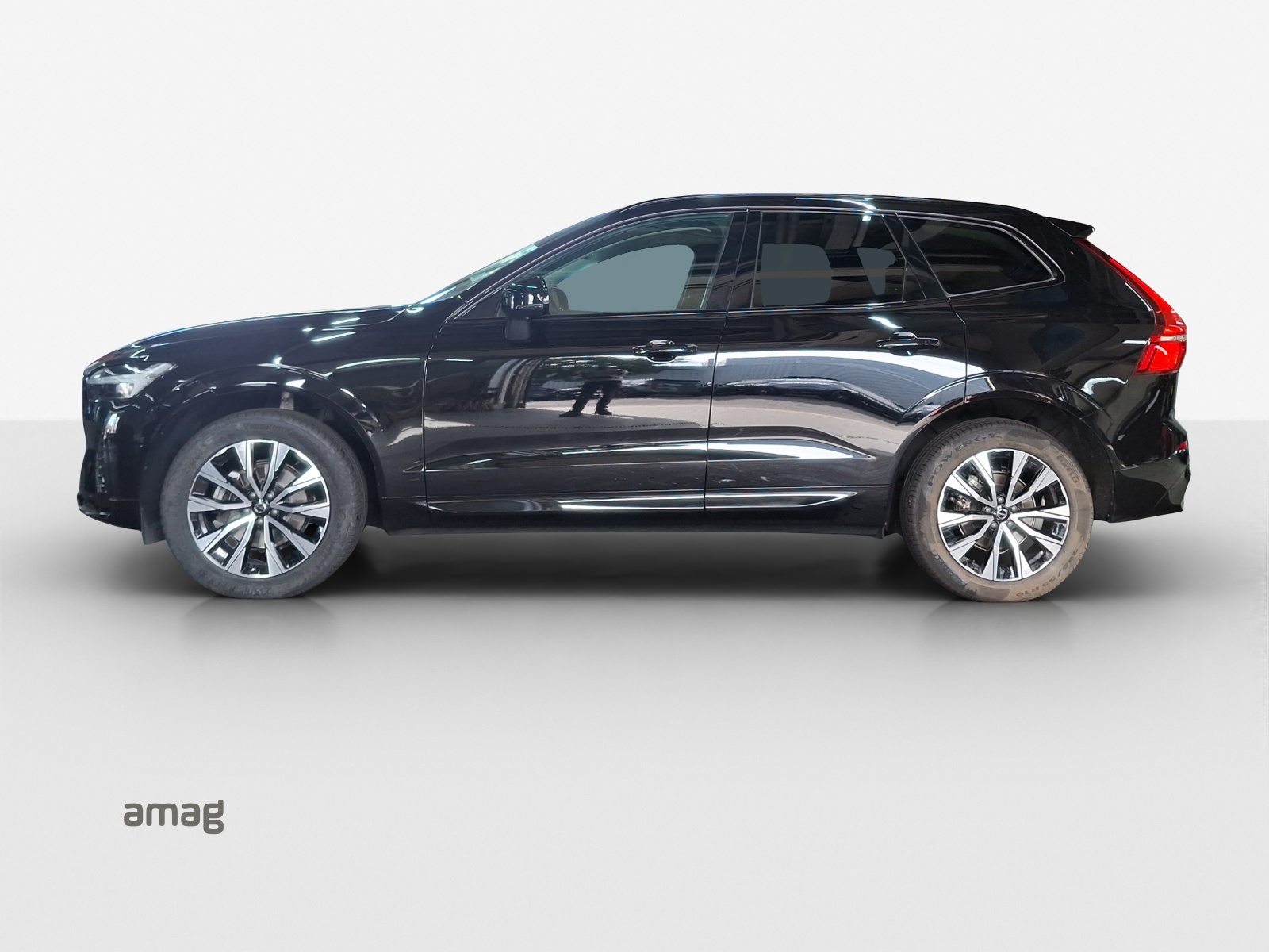 VOLVO XC60 B5 Benzin Mild Hybrid AWD Plus Dark Geartronic-image-1