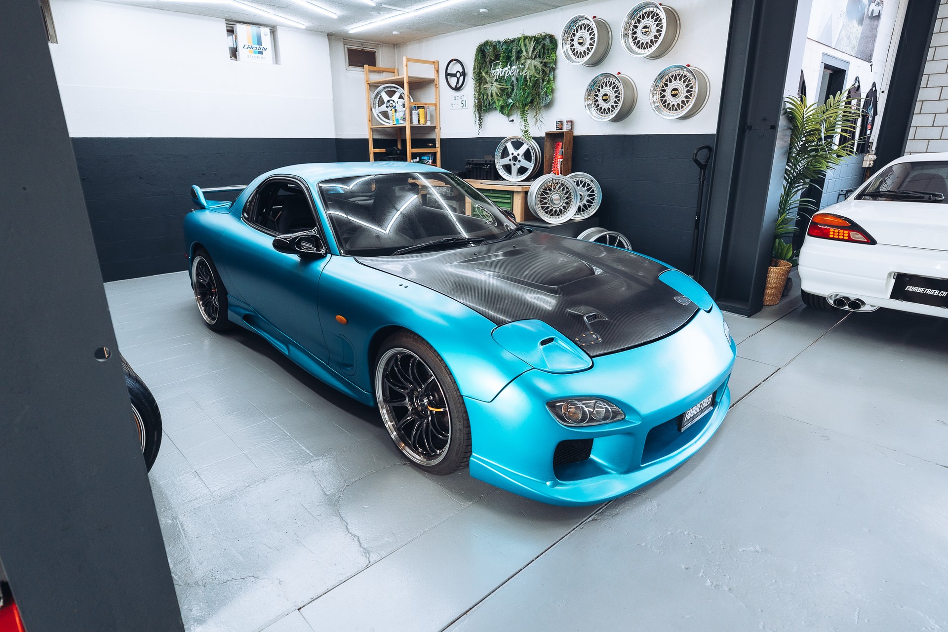 MAZDA RX-7 2.6 Twin Turbo-image-5
