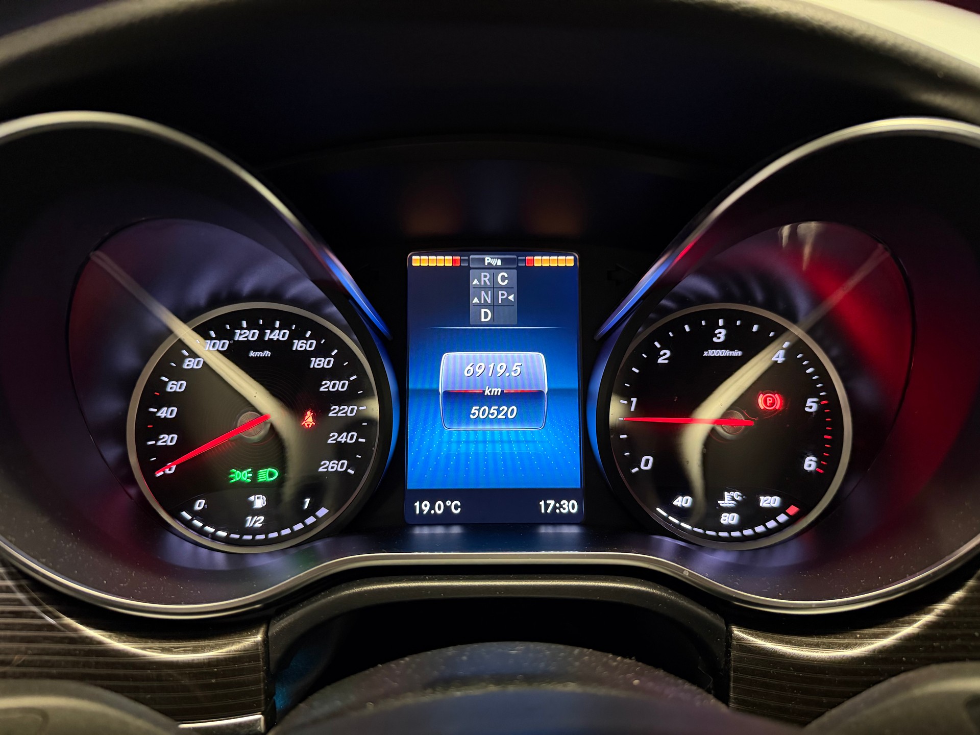 MERCEDES-BENZ V 250 d lang Avantgarde 4Matic G-Tronic-image-18
