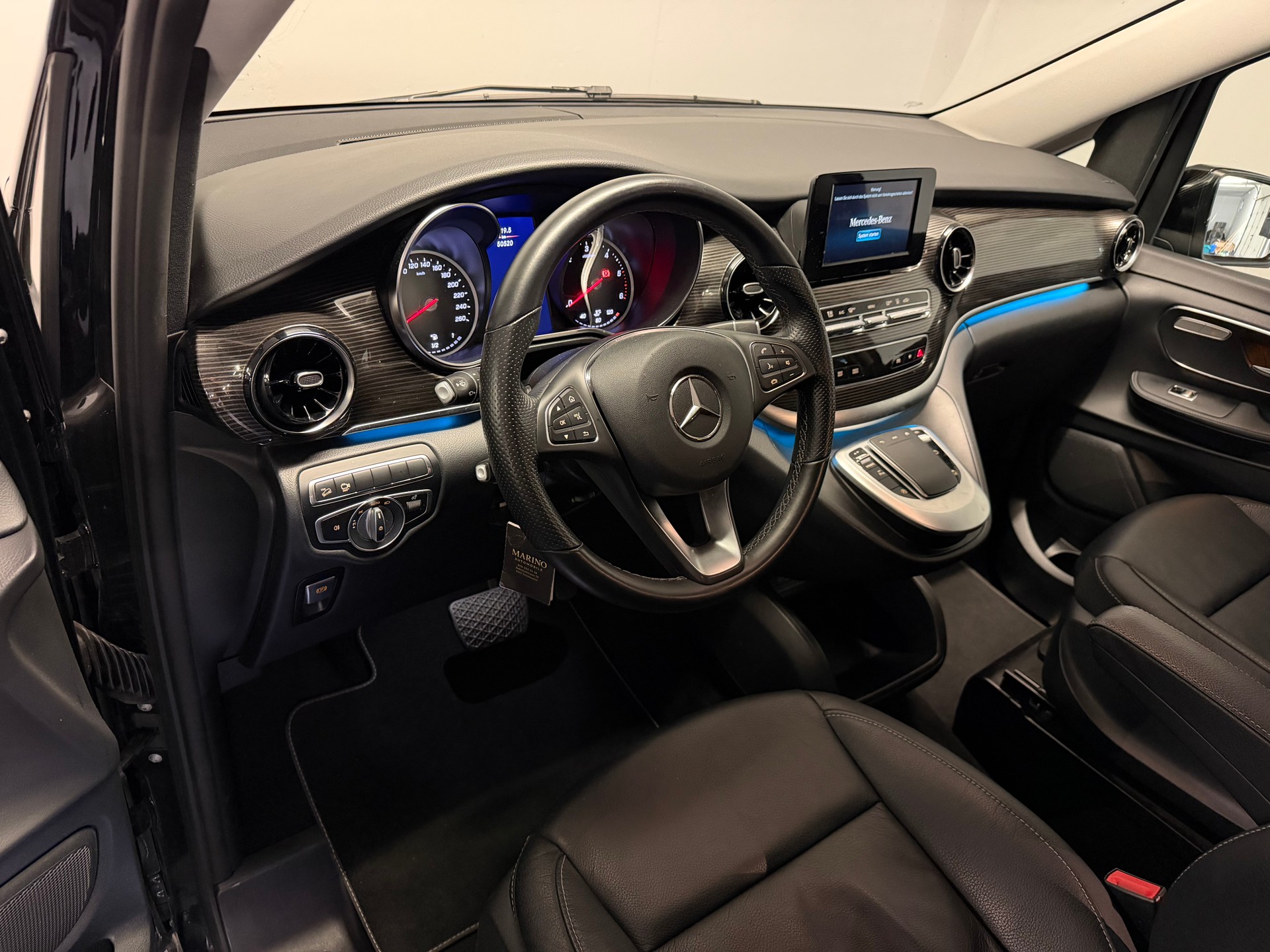 MERCEDES-BENZ V 250 d lang Avantgarde 4Matic G-Tronic-image-6