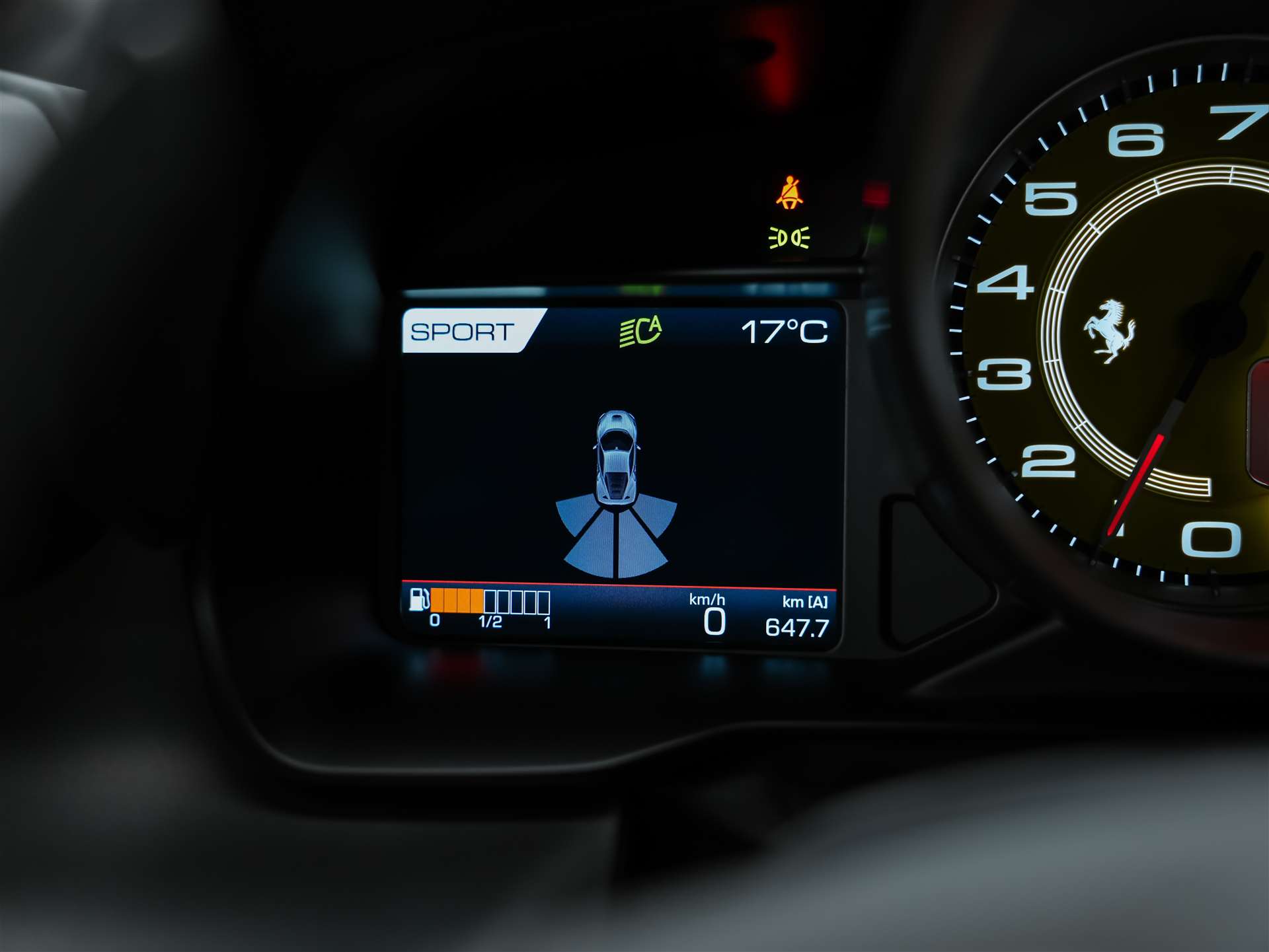FERRARI F8 Tributo *Schalensitze*Keramik*Carbon*-image-42