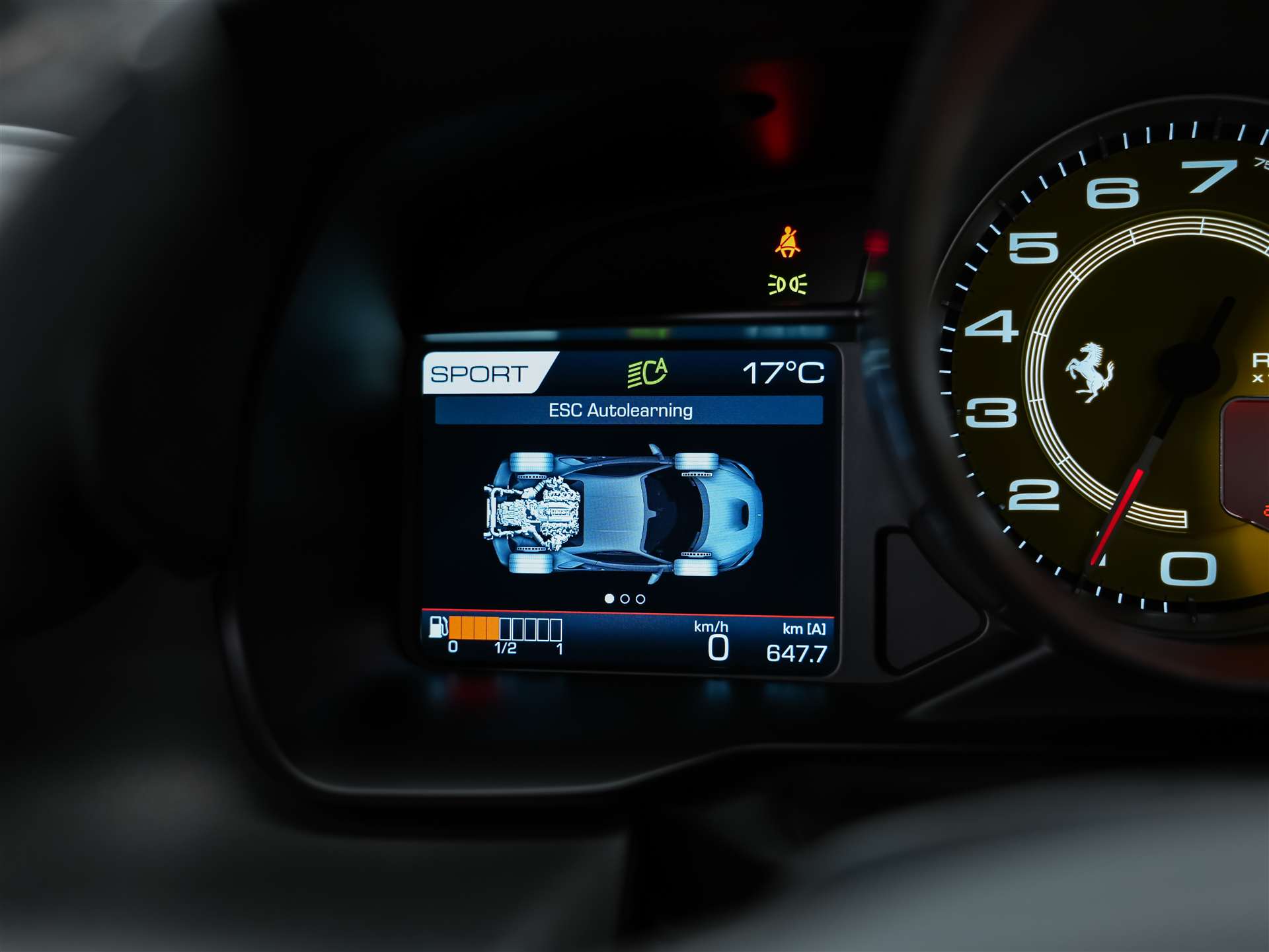 FERRARI F8 Tributo *Schalensitze*Keramik*Carbon*-image-37