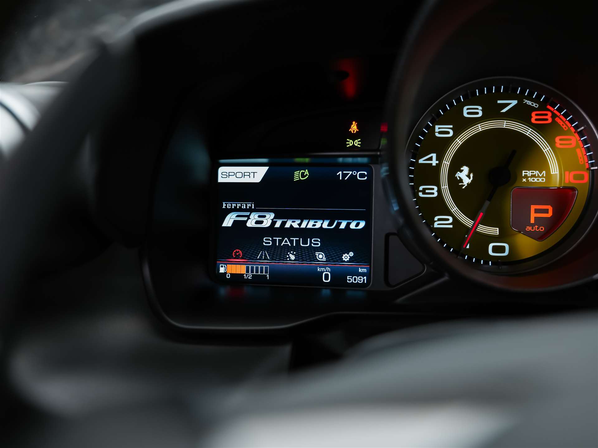 FERRARI F8 Tributo *Schalensitze*Keramik*Carbon*-image-36