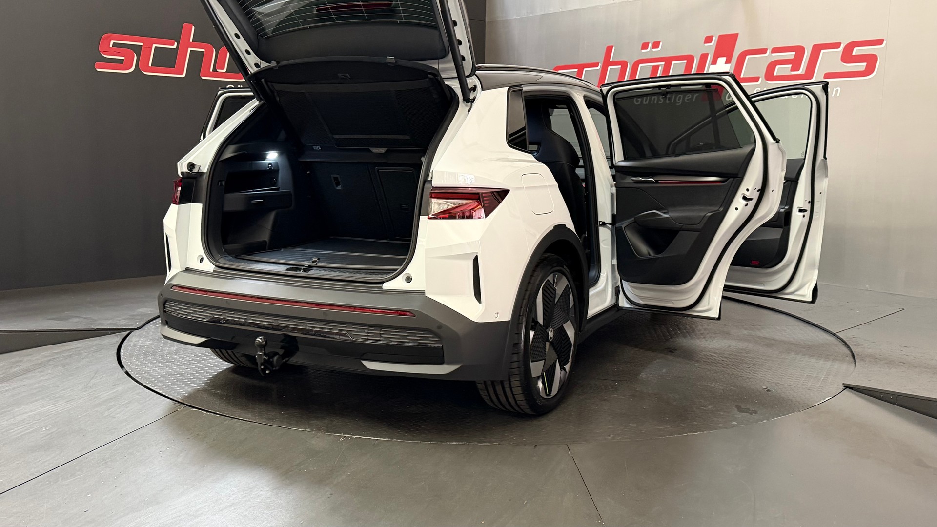 SKODA Elroq RS 4x4-image-6