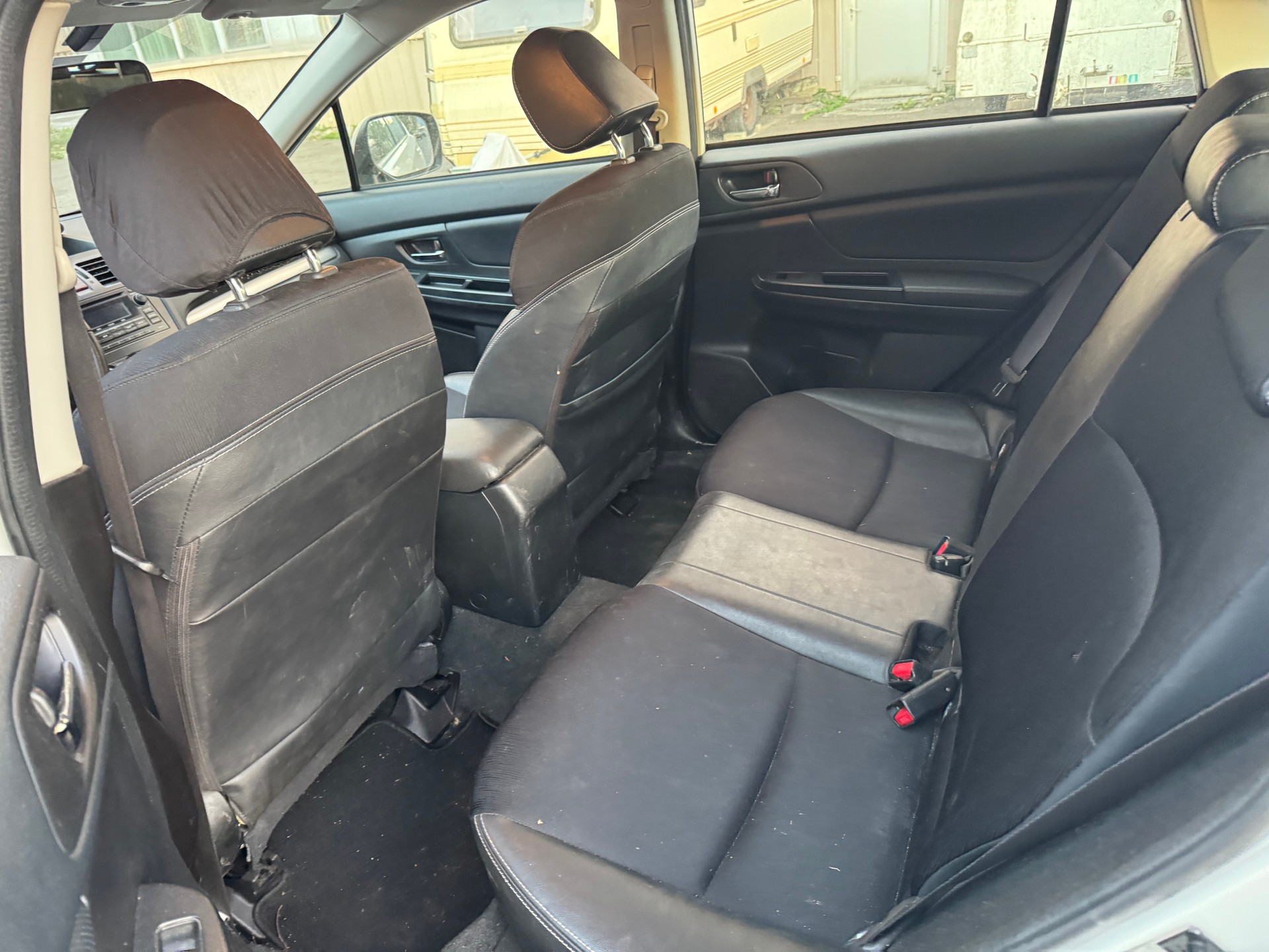 SUBARU Impreza 1.6 Swiss two CVT-image-9