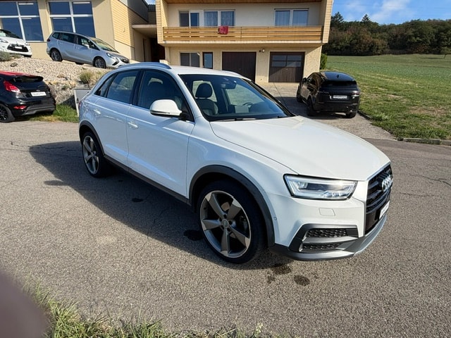 AUDI Q3 2.0 TFSI sport quattro S-tronic-image-8