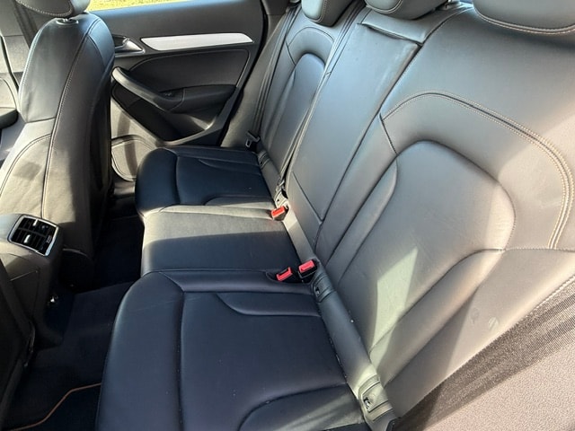AUDI Q3 2.0 TFSI sport quattro S-tronic-image-10