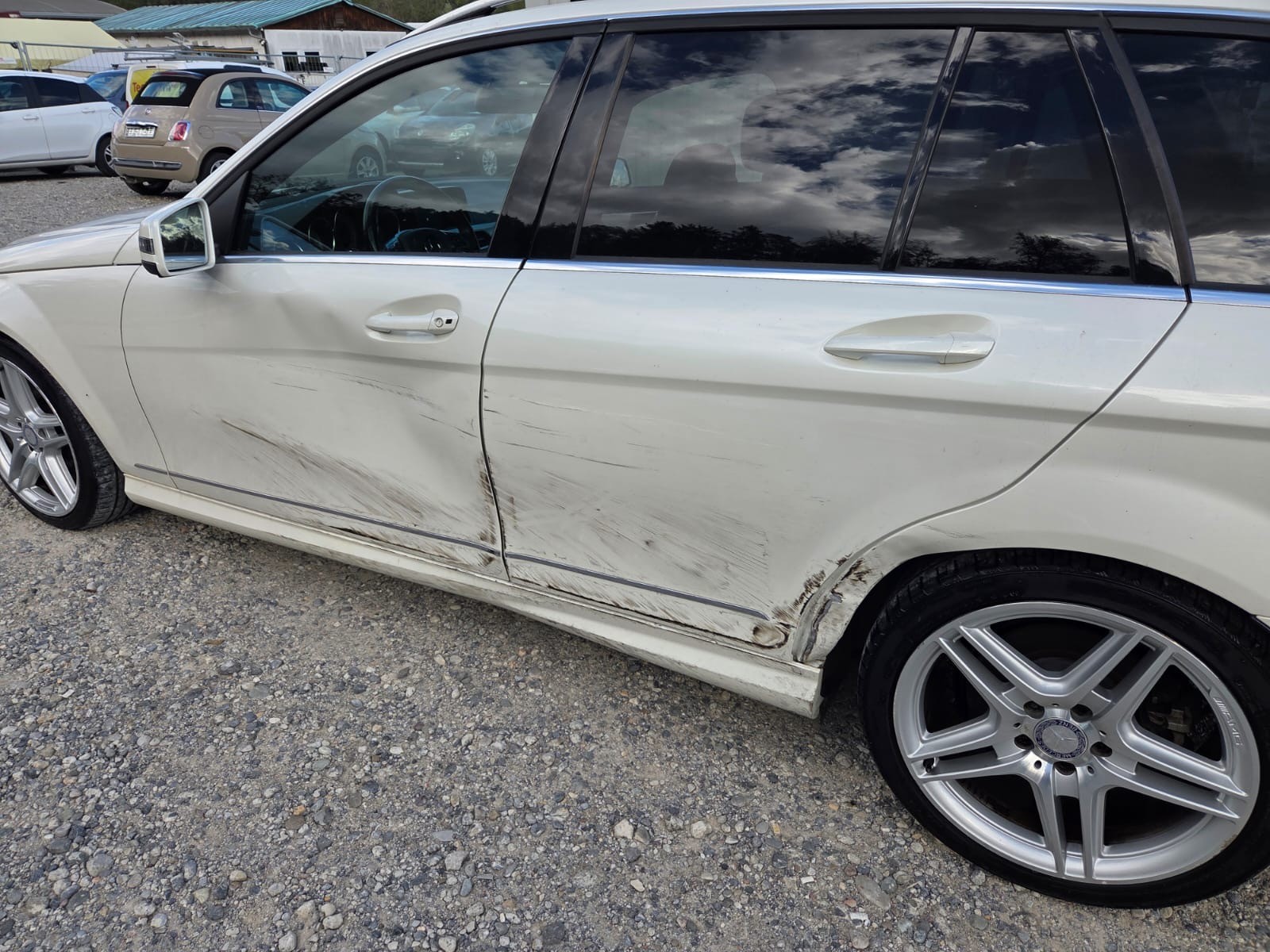 MERCEDES-BENZ C 250 CDI Avantgarde 4Matic 7G-Tronic-image-4
