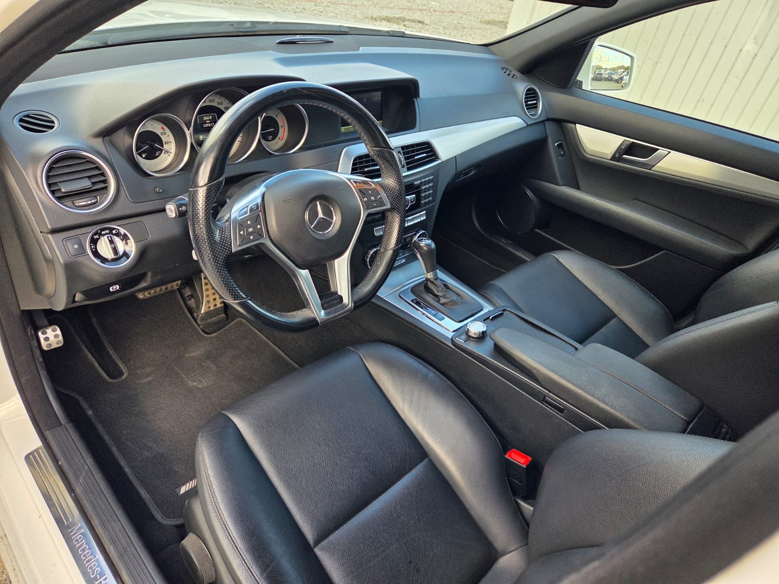 MERCEDES-BENZ C 250 CDI Avantgarde 4Matic 7G-Tronic-image-9