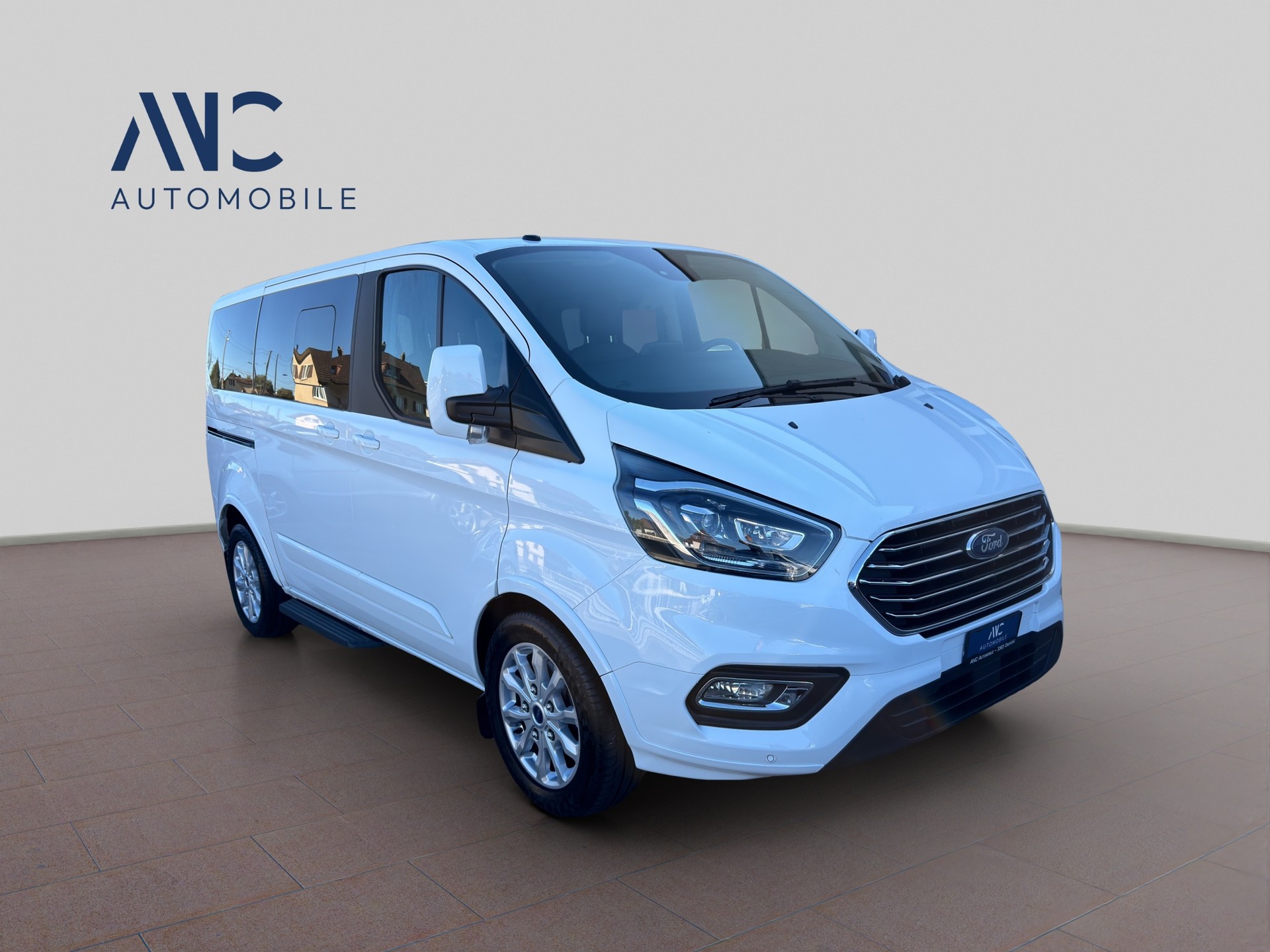 FORD Tourneo Custom 310 L1H1 Titanium SelectShift A-image-1