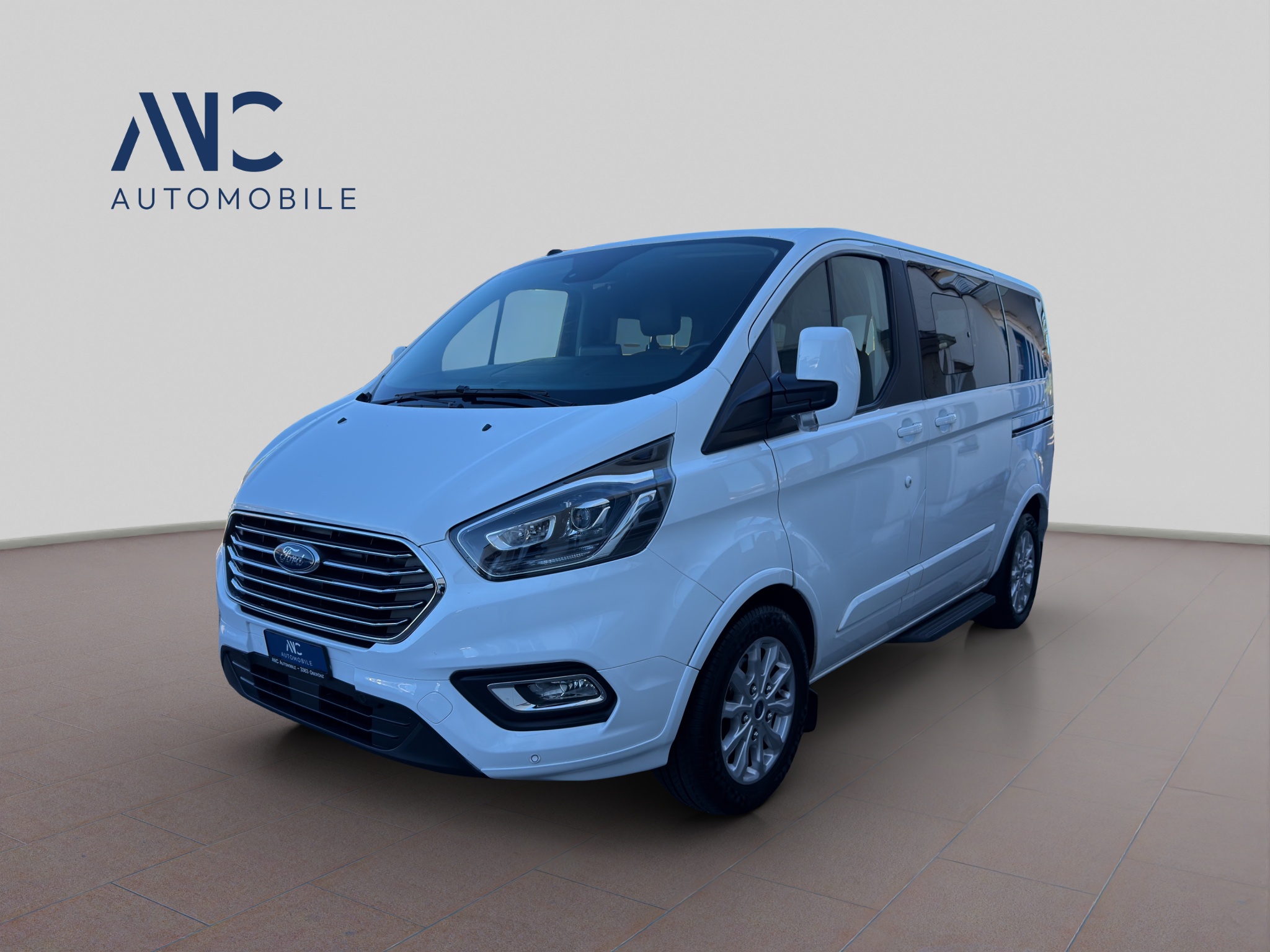 FORD Tourneo Custom 310 L1H1 Titanium SelectShift A — slika 1