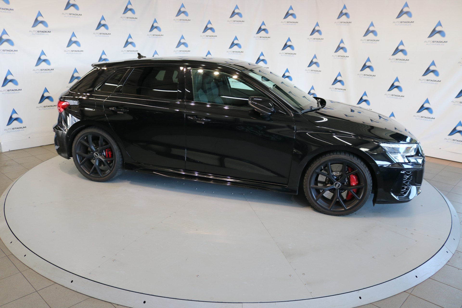 AUDI RS3 Sportback 2.5 TSI quattro S-tronic-image-29