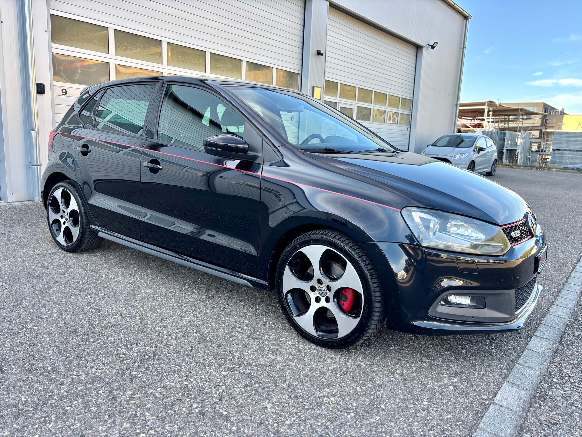 VW Polo 1.4 TSI GTI DSG-image-2