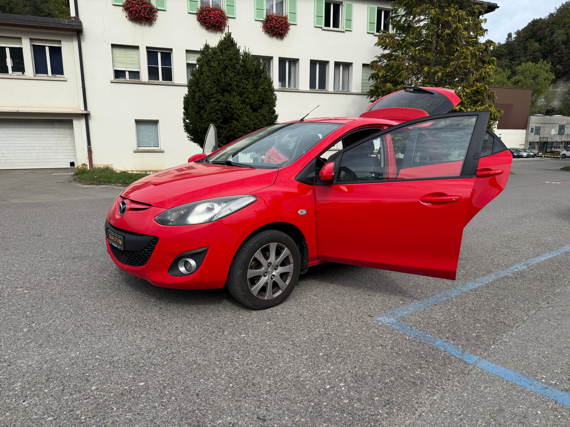 MAZDA 2 1.3i 16V Exclusive-image-14