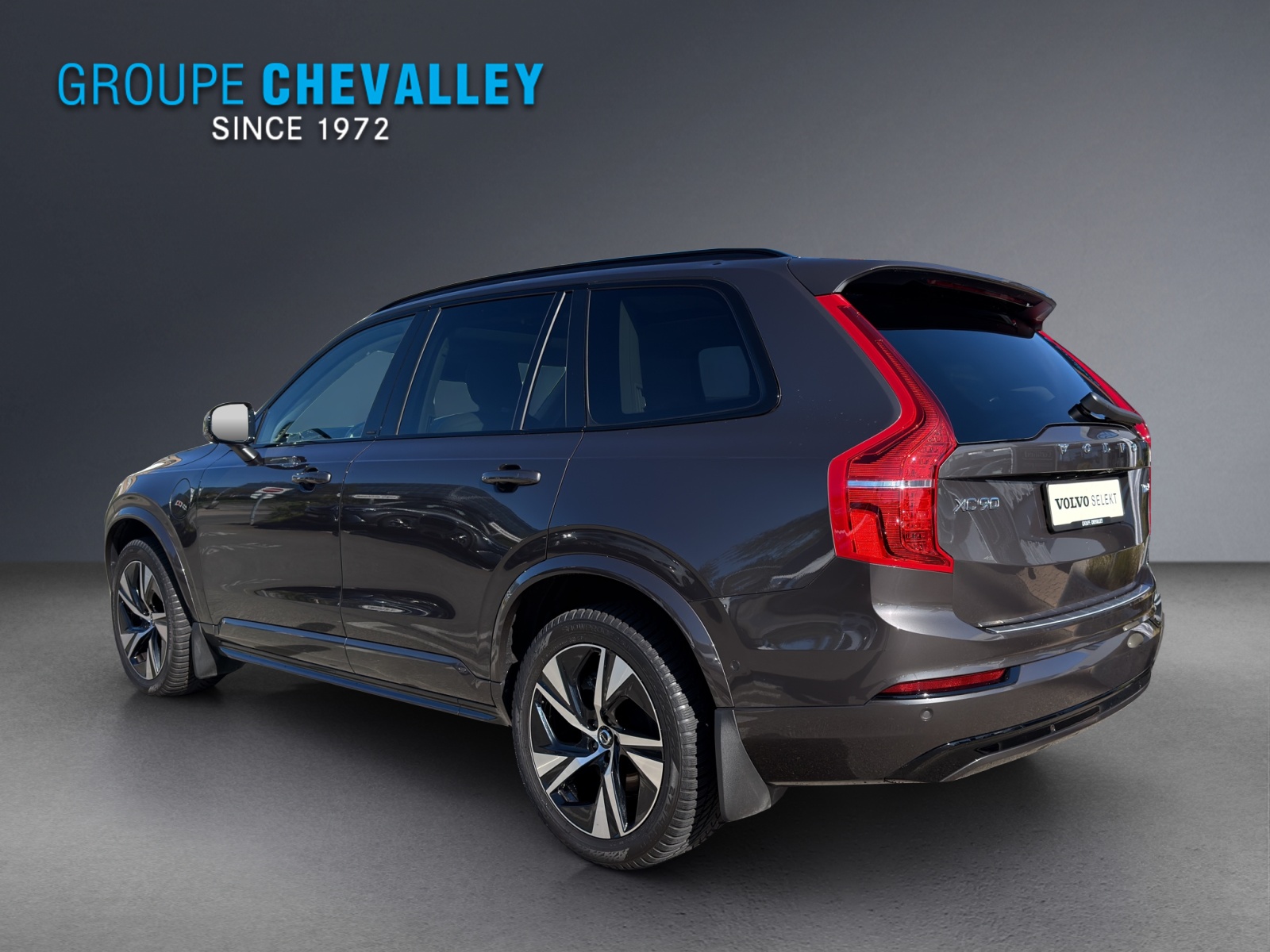 VOLVO XC90 T8 eAWD PluginHybrid Plus Dark Geartronic-showroom-element-3