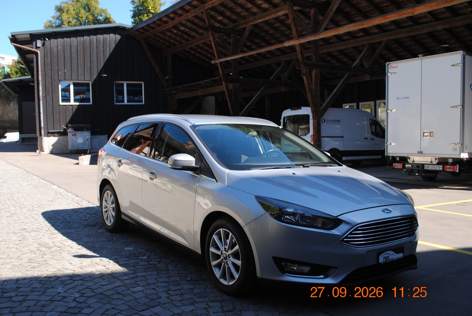 FORD Focus 1.0 SCTi Titanium-image-1