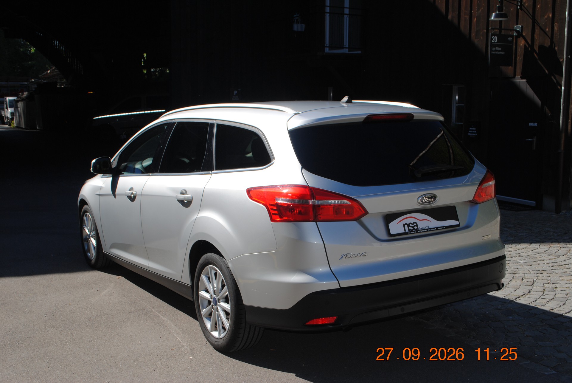 FORD Focus 1.0 SCTi Titanium-image-7