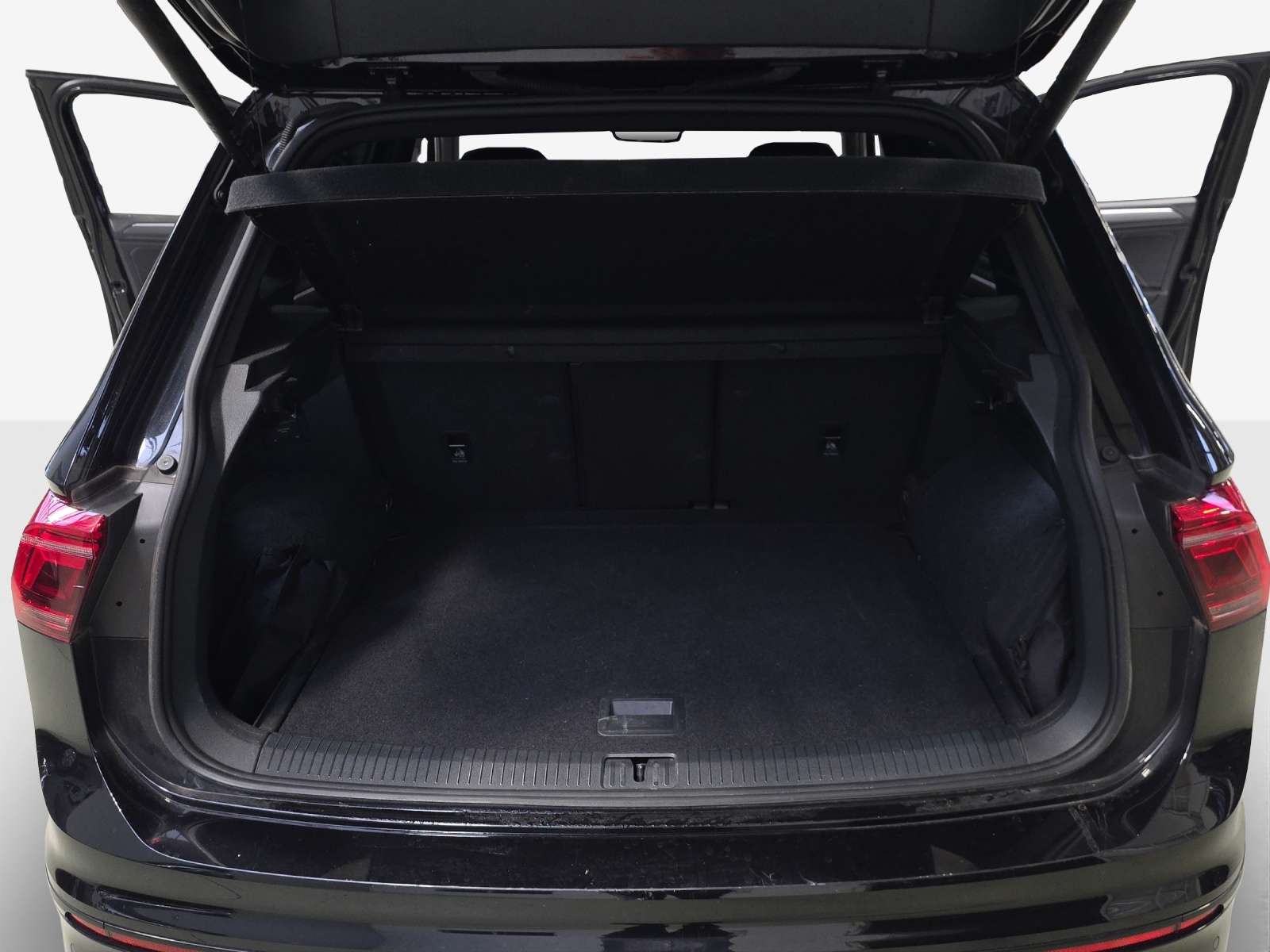 VW Tiguan 2.0TSI R-Line 4Motion DSG-image-12