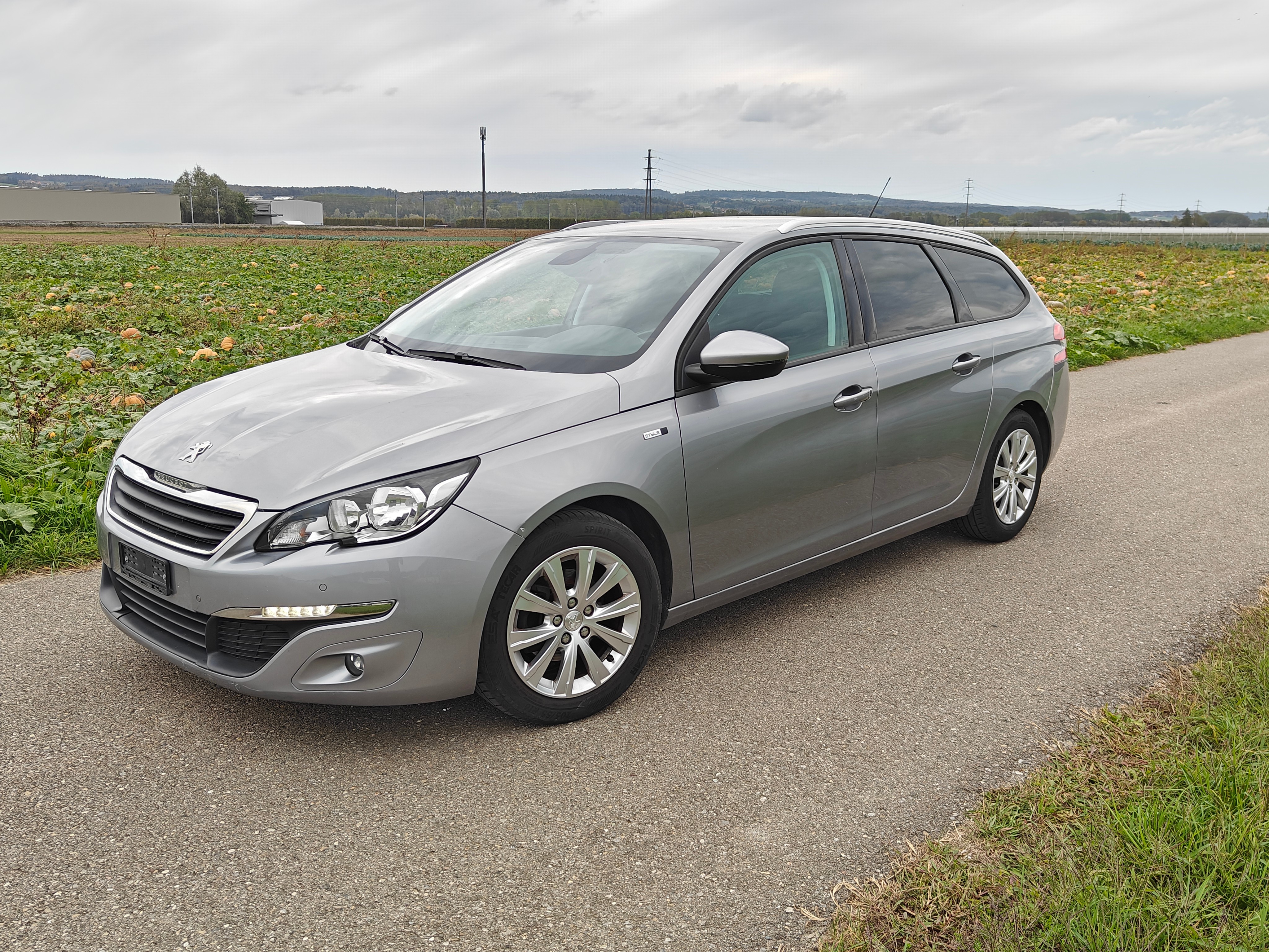 Car photo