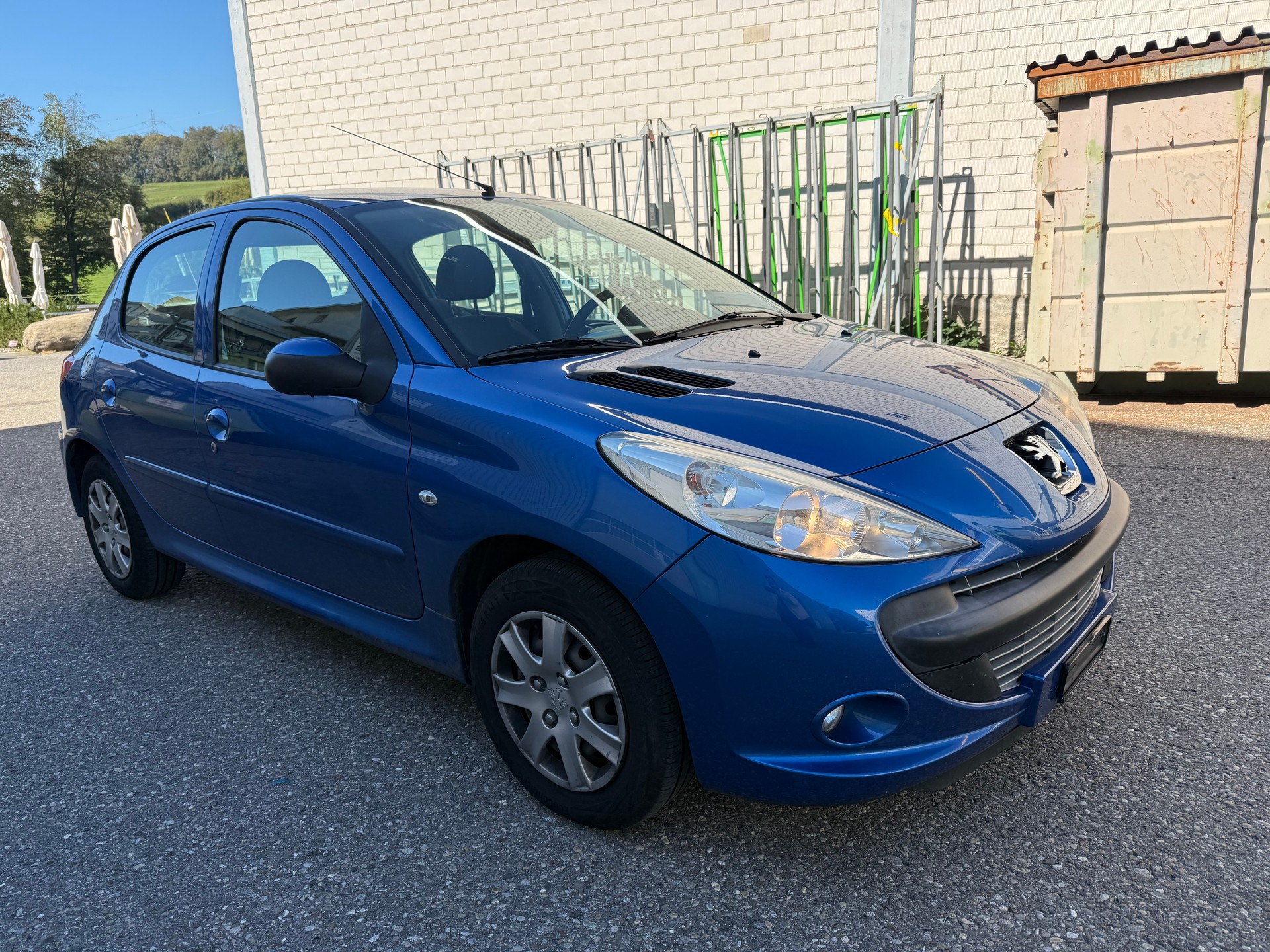 PEUGEOT 206+ 1.4 Trendy-image-2