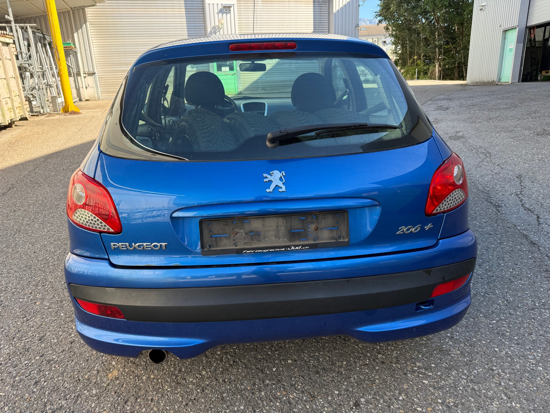 PEUGEOT 206+ 1.4 Trendy-image-4