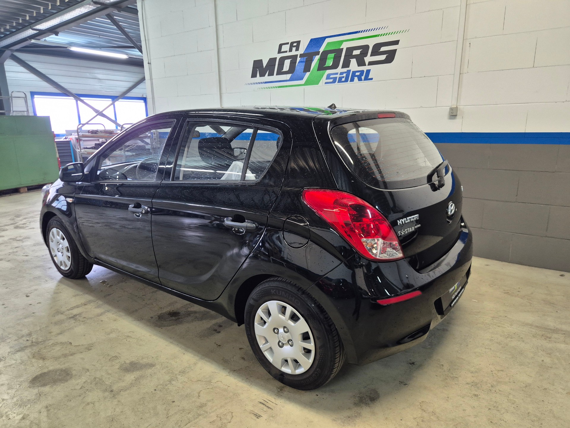 HYUNDAI i20 1.2 Comfort-image-5