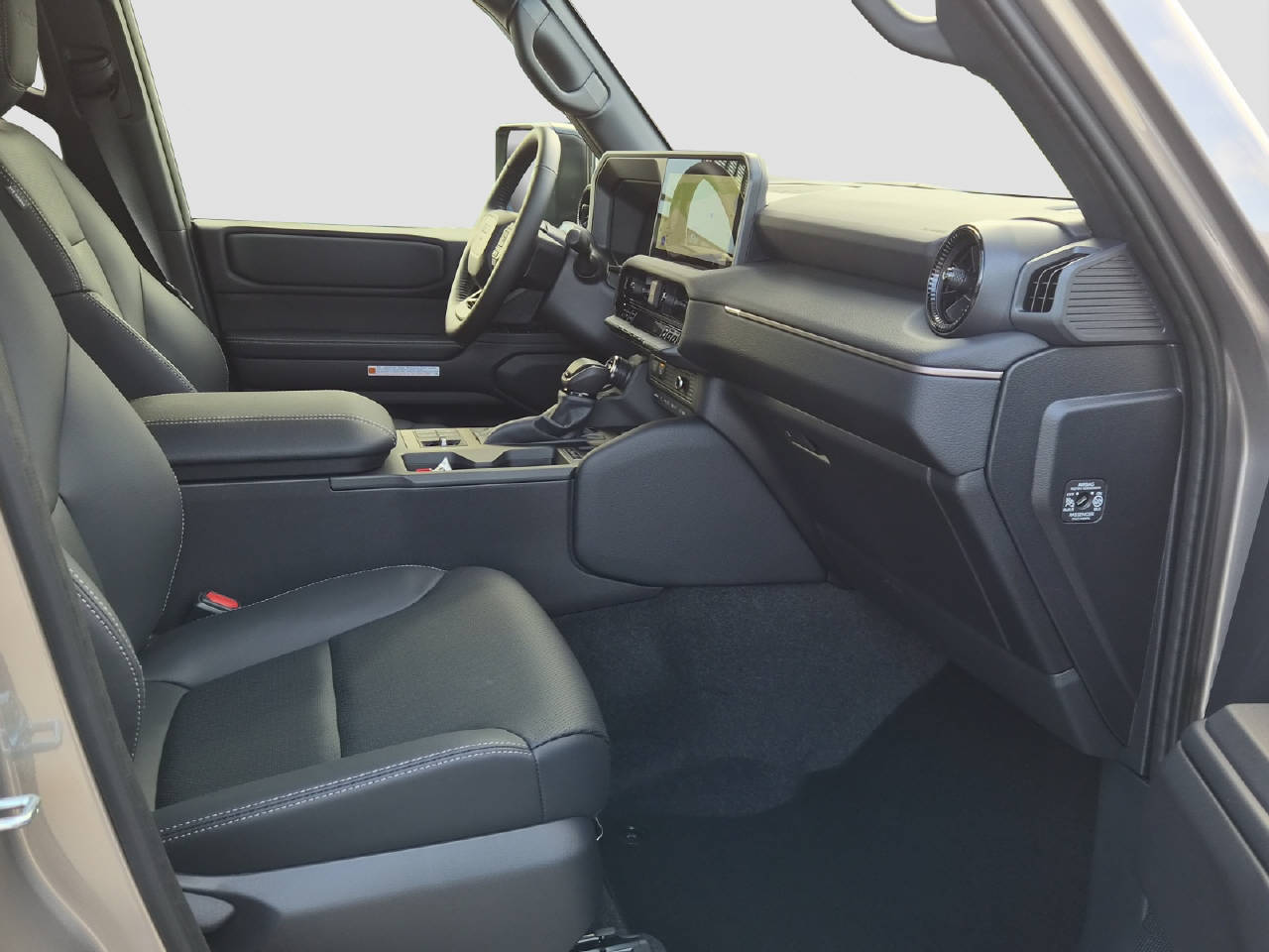 TOYOTA Land Cruiser 2.8 D 48V 230 REBEL-image-12