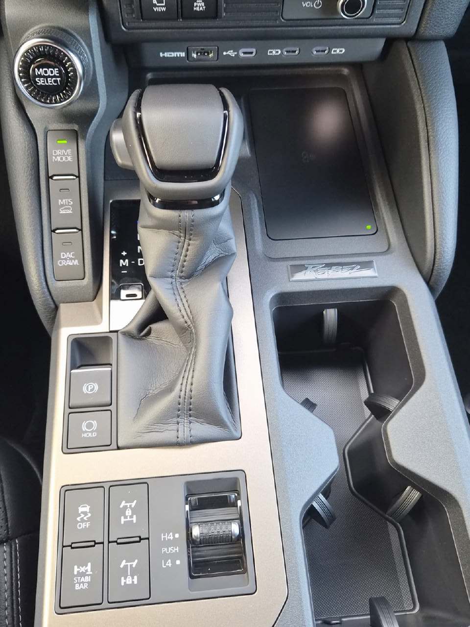 TOYOTA Land Cruiser 2.8 D 48V 230 REBEL-image-20