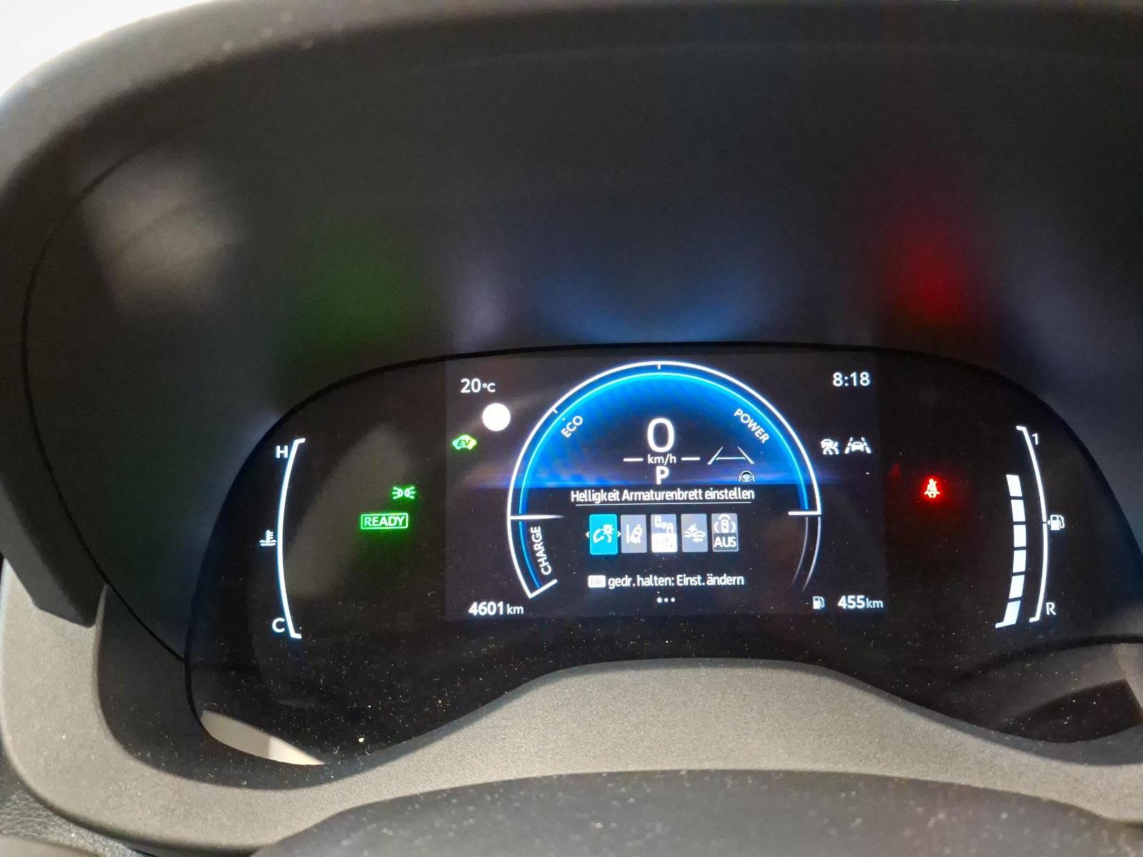 TOYOTA Yaris 1.5 VVT-i HSD Trend-image-14