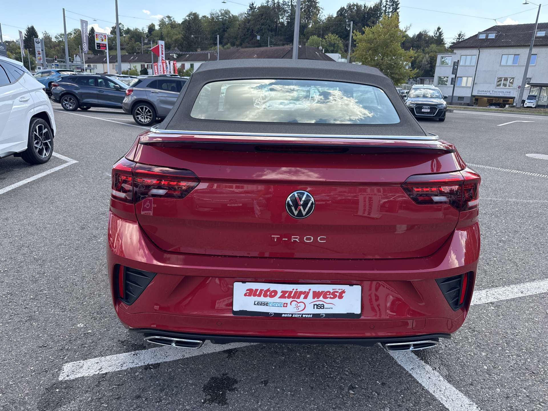 VW T-Roc Cabriolet 1.5 TSi EVO R-Line DSG-Automat-image-14