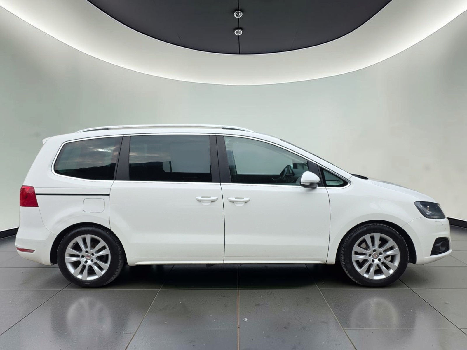 SEAT Alhambra 2.0 TDI Style Eco DSG-image-3